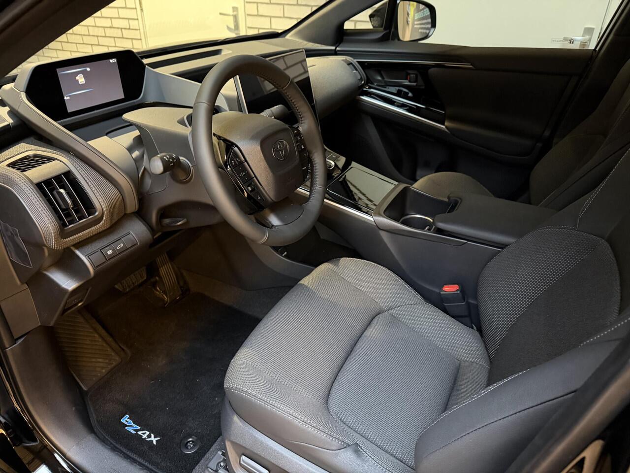 Toyota bZ4X Dynamic 71 kWh automaat