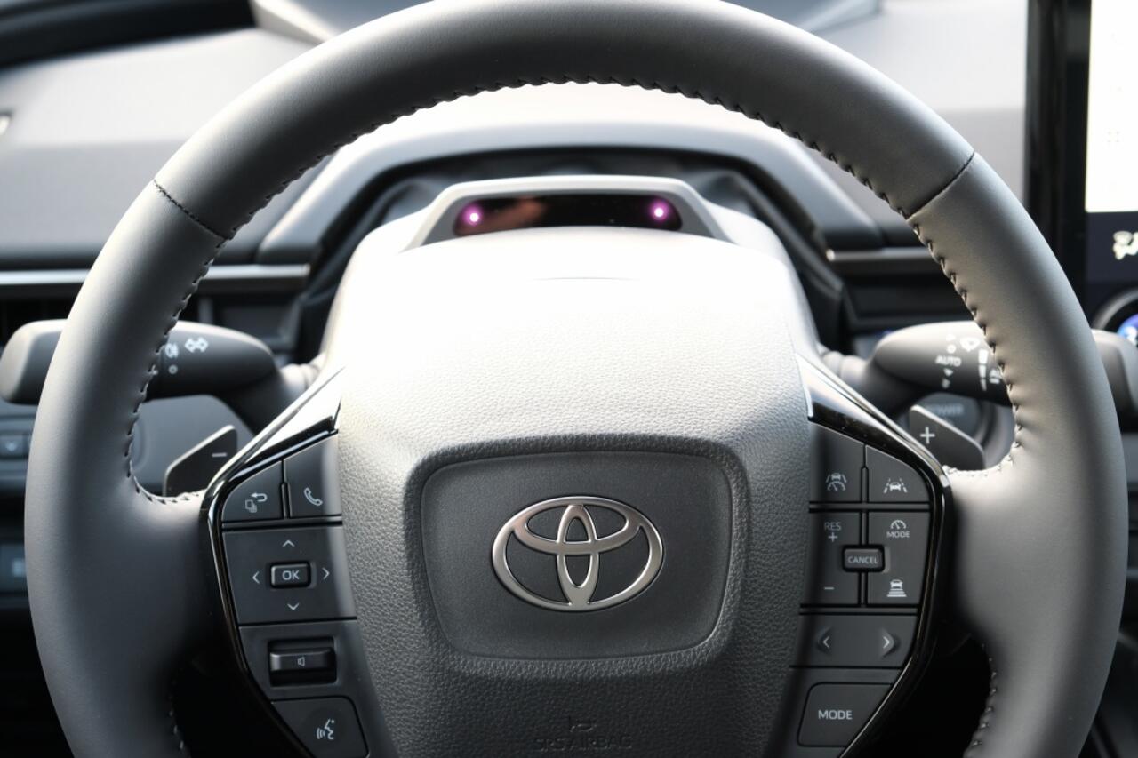 Toyota bZ4X Executive 73 kWh Automaat | Apple carplay / Android