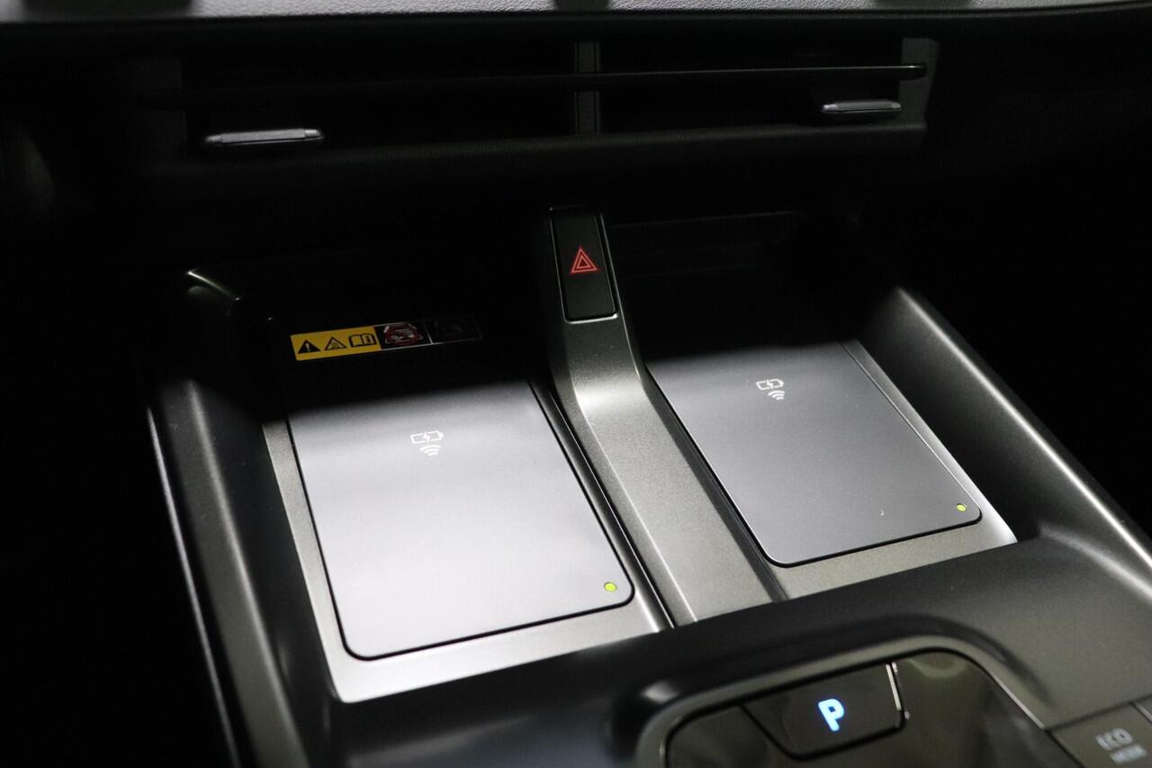 Toyota bZ4X Executive 73 kWh BSM, Demo voordeel, Leder, Stoel, Been en Stuur verwarming!