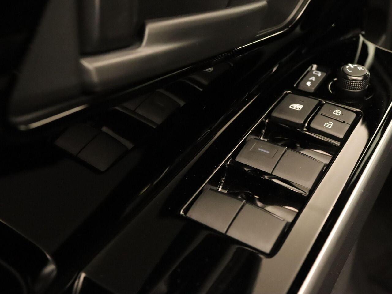 Toyota bZ4X 71 kWh - SUBARU UITVOERING!! - SOH 99,8% - ORIGINEEL NEDERLANDSE AUTO - LEDEREN BEKLEDING - PARKEERSENSOREN VOOR/ ACHTER - 20 INCH LICHT METALEN VELGEN MET GOOD YEAR BANDEN - 360 GRADEN CAMERA - ELEKTRISCHE STOELVERSTELLING BESTUURDER - ELEKTRISCHE ACHTE