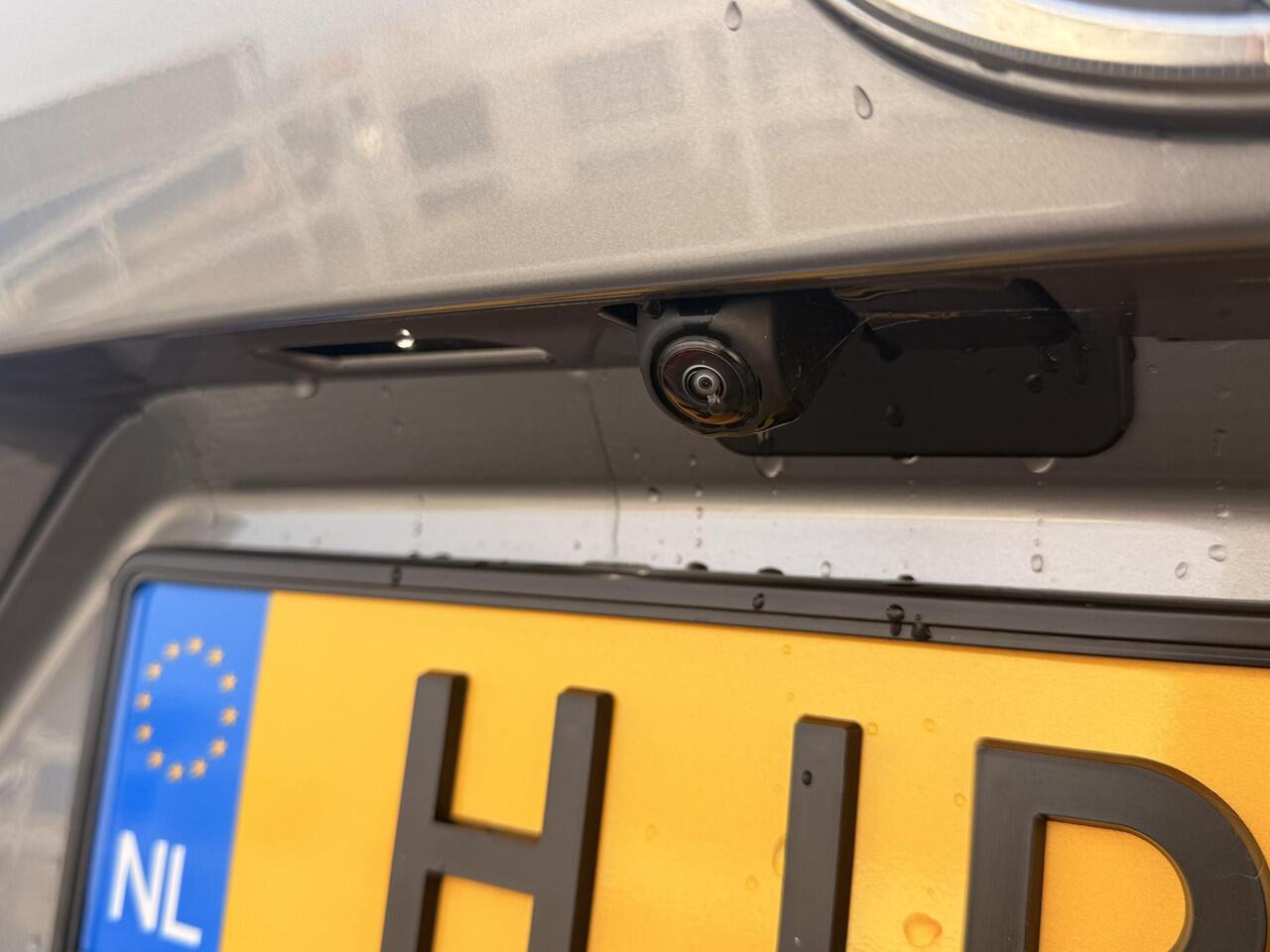 Toyota bZ4X Active 71 kWh Speciale PRIJS !! Nieuw 3km 27 maart 2025 incl: AppleCarplay / AndroidAuto, Parkeerhulpcamera, Climate control, Adaptieve cruise control