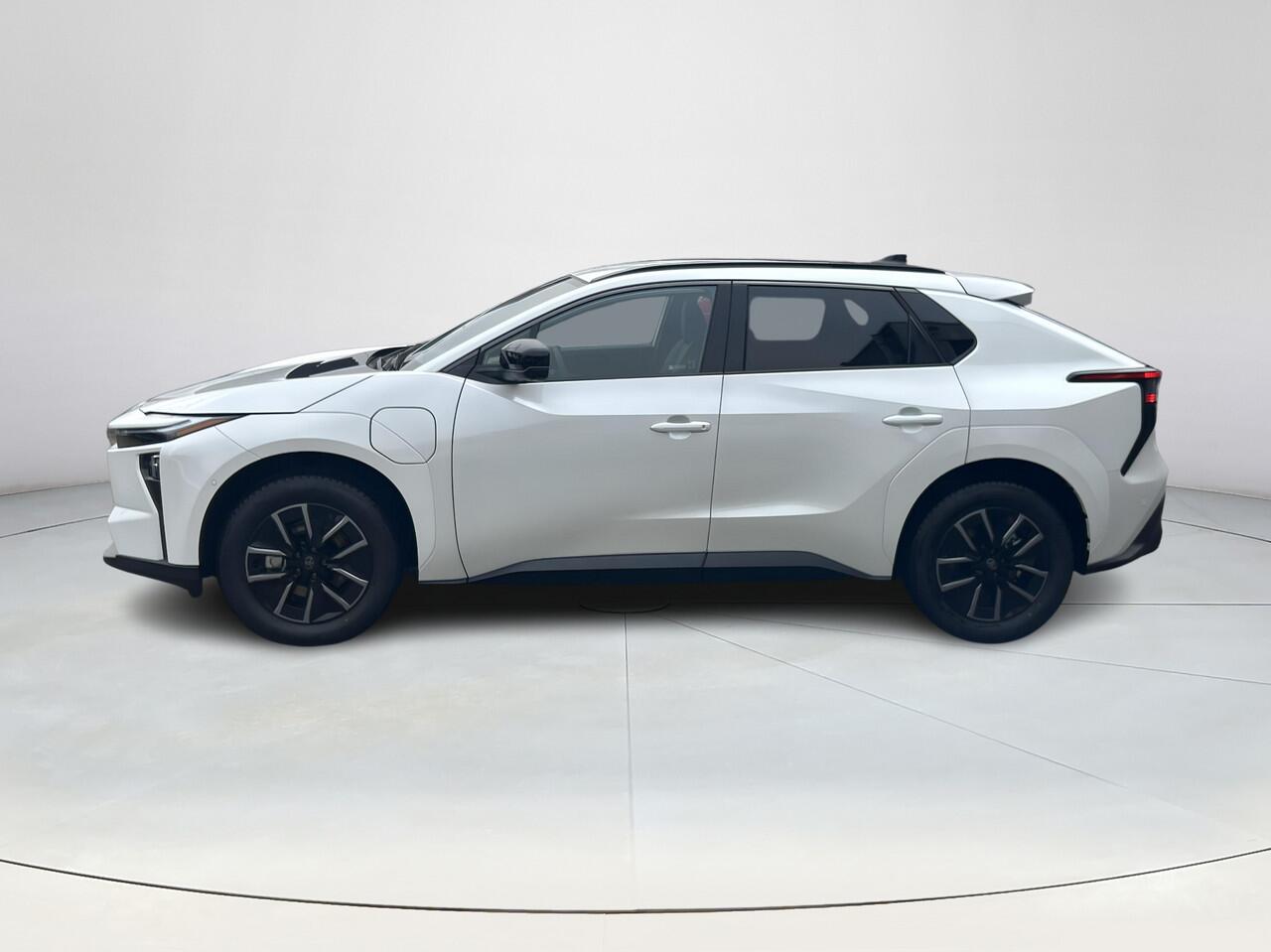 Toyota bZ4X Executive 73 kWh **LEDER/ JBL/ STOELVERWARMING- EN VENTILATIE/ 360 CAMERA/ DODEHOEK DETECTIE/ GARANTIE**