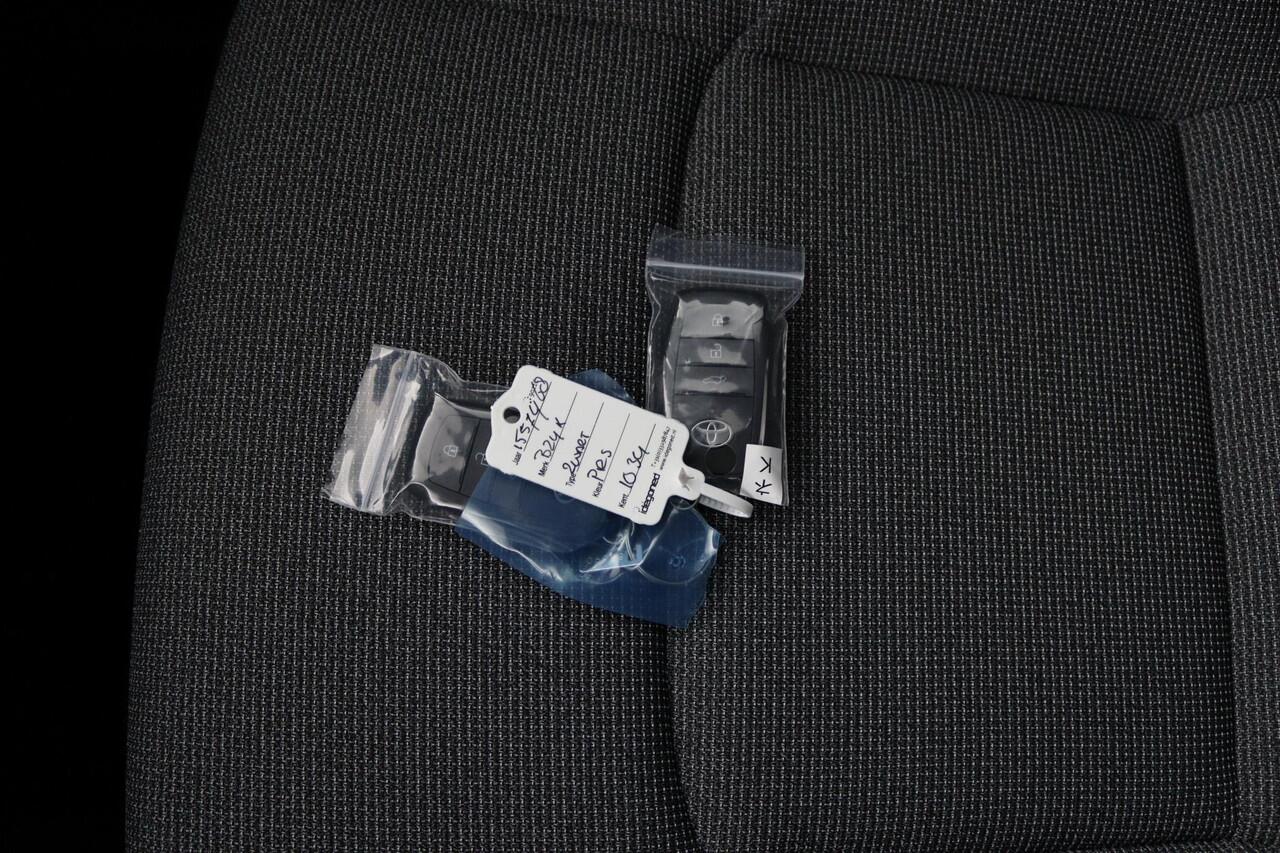 Toyota bZ4X Dynamic 73 kWh | Nieuw uit voorraad leverbaar! |