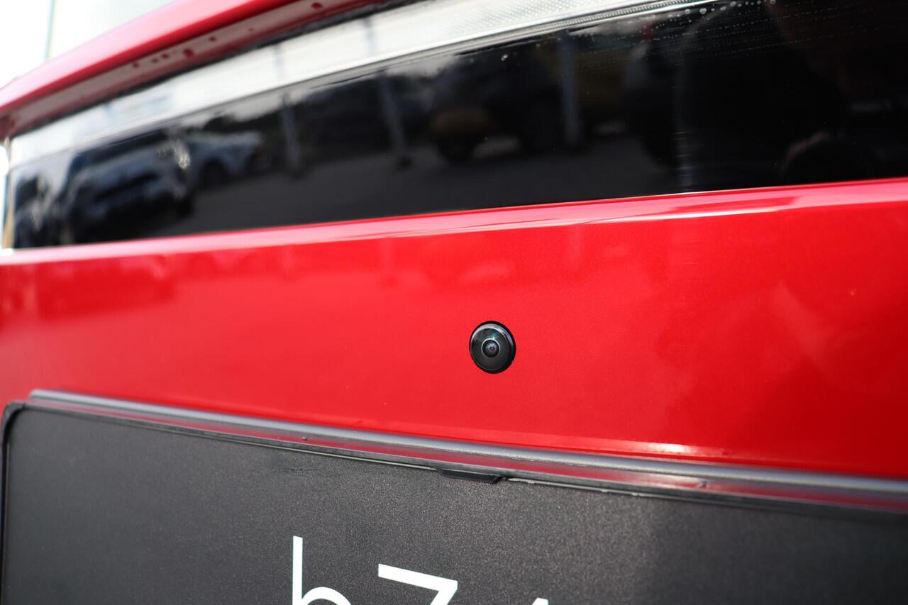 Toyota bZ4X Executive AWD 73,1 kWh, Premium pack, JBL Audio, BSM, Stoel verwarming en verkoeling, 360 Camera, Pano dak.