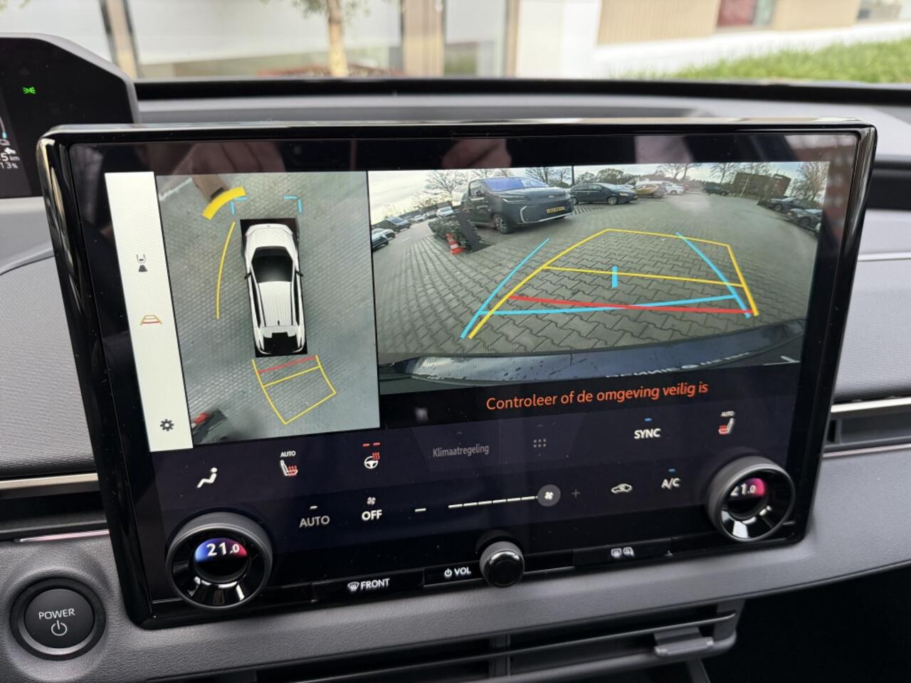 Toyota bZ4X Dynamic 73,1 kWh | MY 26 | Warmtepomp | bliss | El. achterklep
