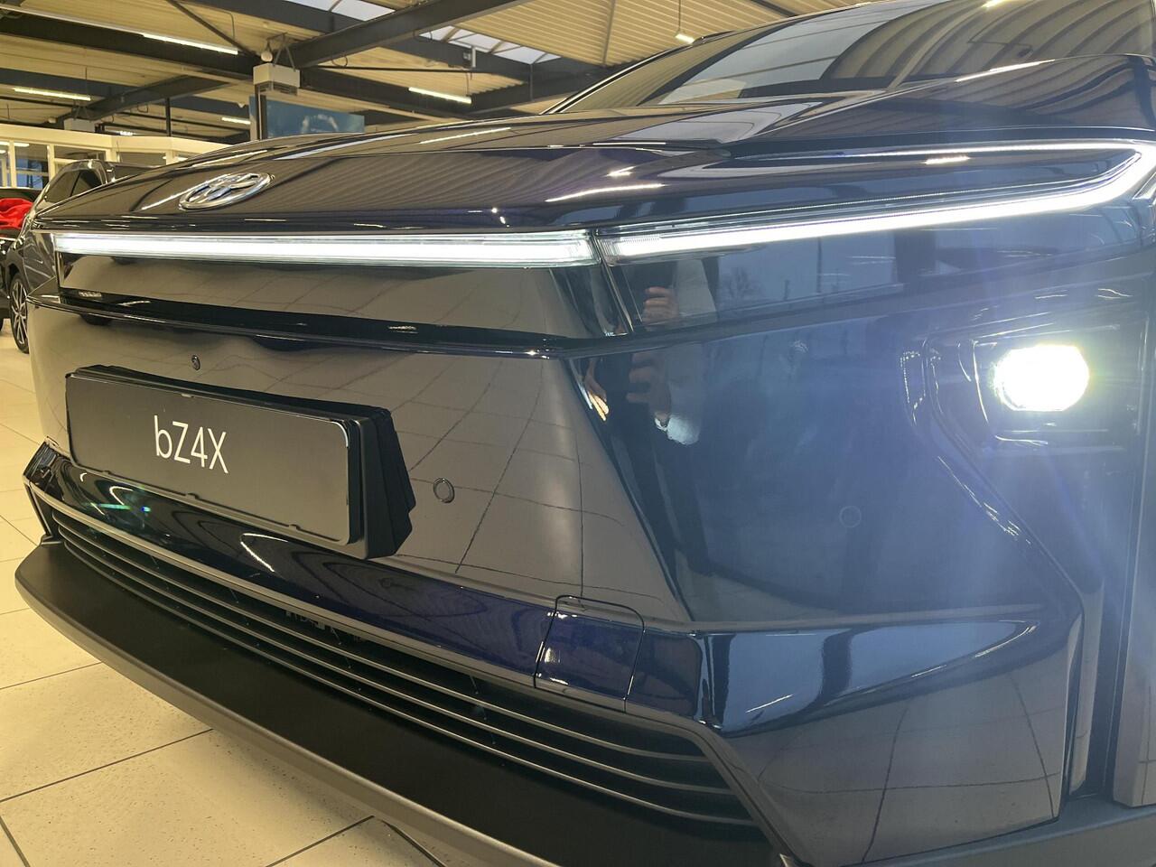 Toyota bZ4X Dynamic 73 kWh | ¤ 2.000 extra inruilwaarde |