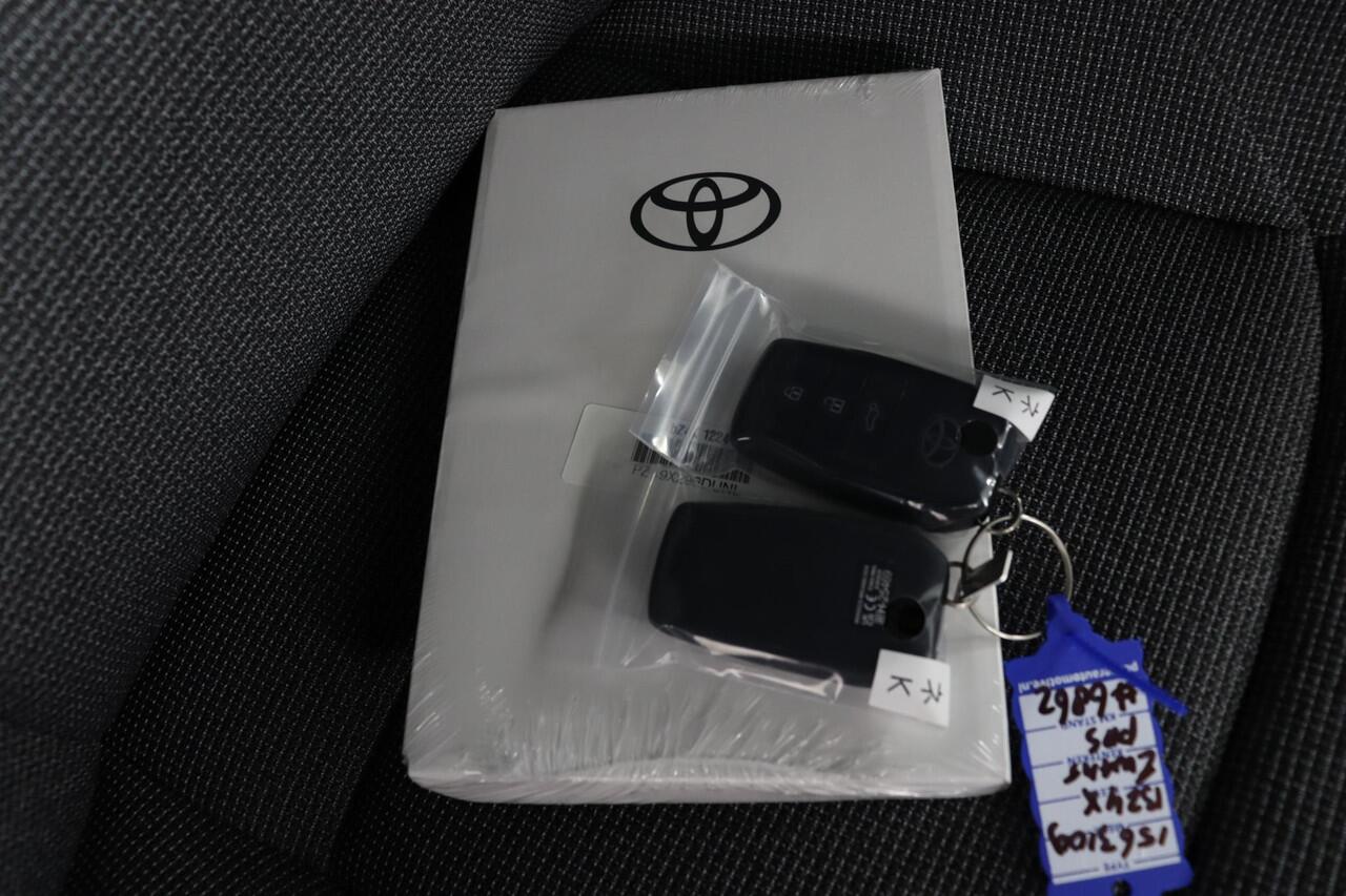 Toyota bZ4X Dynamic 73 kWh | Apple Carplay/Android Auto | Stoel/Stuurverwarming | 360Camera | Elektrische Achterklep |