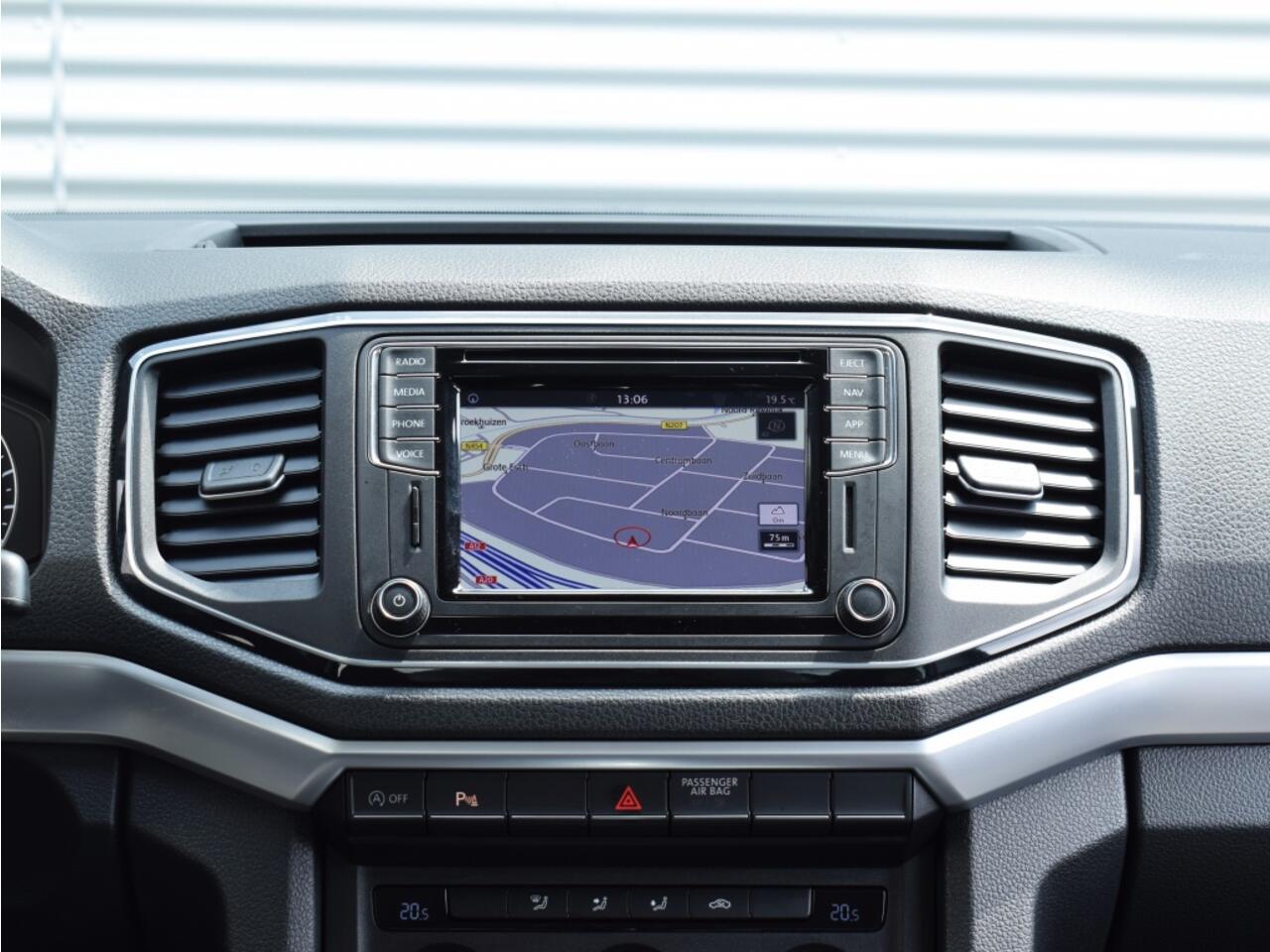 Volkswagen AMAROK 3.0 TDI DC 4Motion Highline DSG | Grijs kenteken o 5-Zits