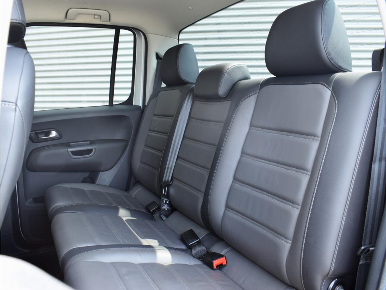 Volkswagen AMAROK 3.0 TDI DC 4Motion Highline DSG | Grijs kenteken o 5-Zits