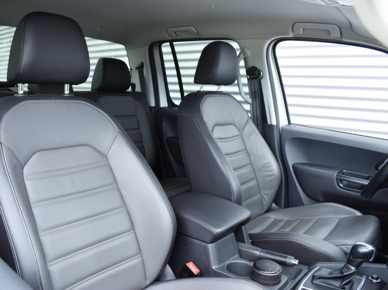 Volkswagen AMAROK 3.0 TDI DC 4Motion Highline DSG | Grijs kenteken o 5-Zits