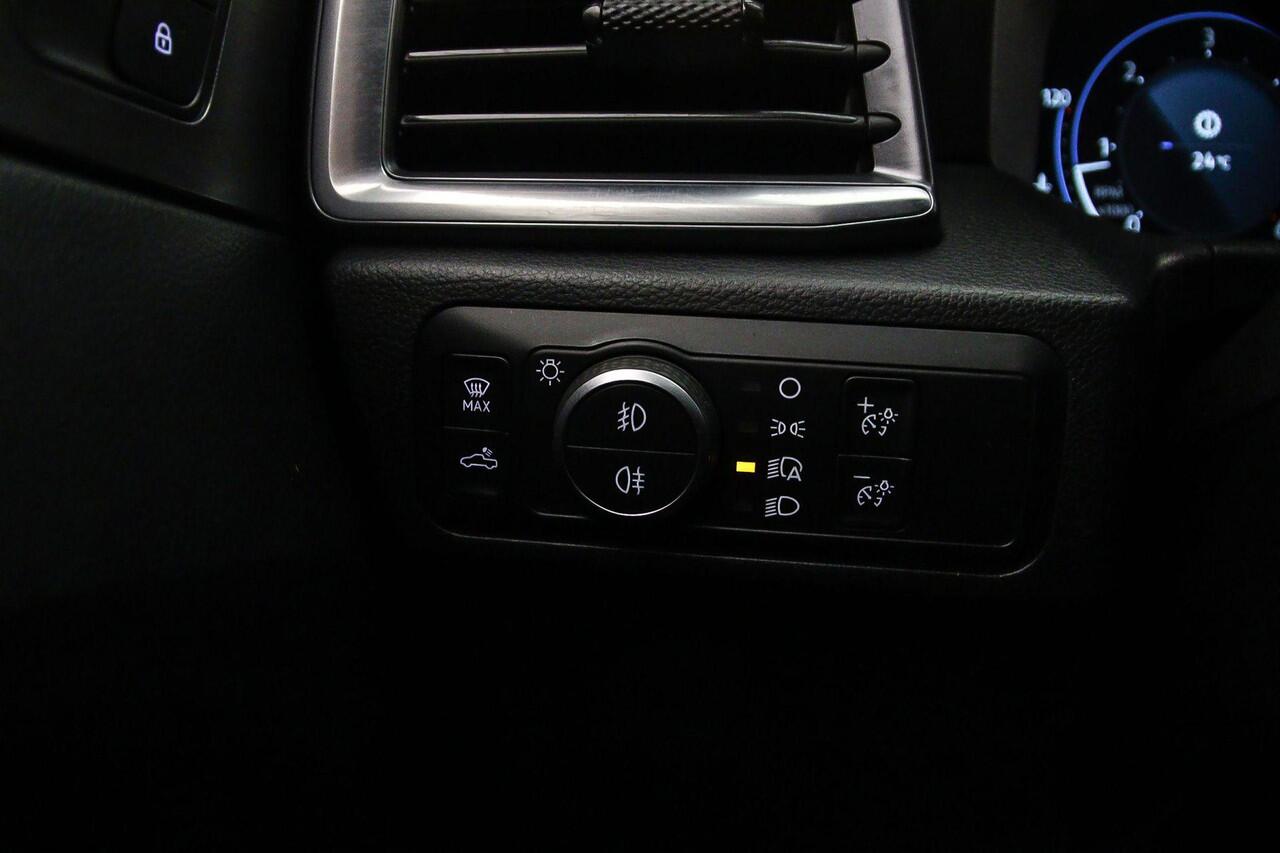 Volkswagen AMAROK 3.0 TDI 241pk V6 4Motion Aventura | Trekhaak (3500kg) | Rolcover | HarmanKardon | Leder | 360gr Camera