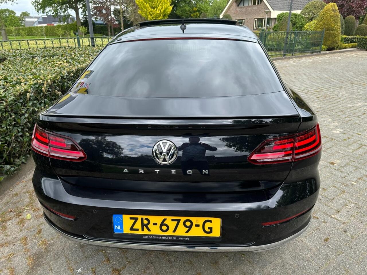 Volkswagen Arteon 1.5 TSI DSG7 Business R Pano / Keyless / Virtual