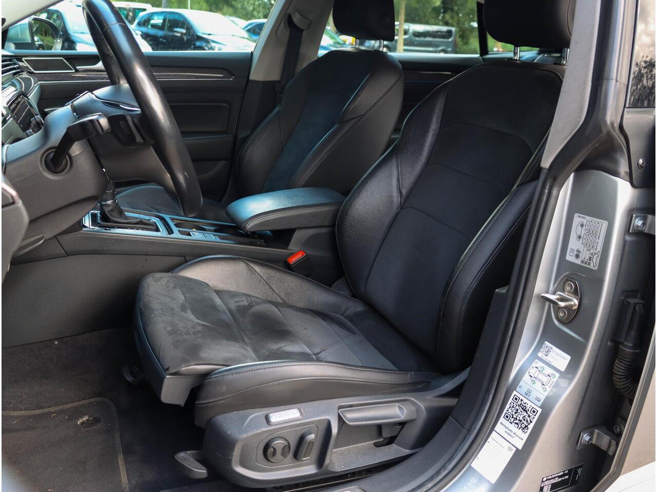 Volkswagen Arteon 1.5 TSI Elegance Business DSG Dealeronderhouden!