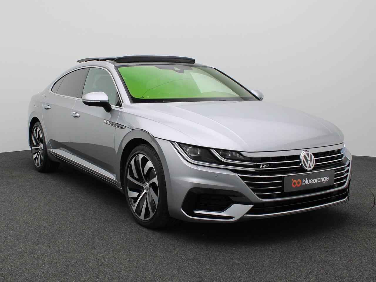 Volkswagen Arteon 1.5 TSI Business R 150PK DSG Pano-Schuifdak, Trekhaak, Achterruitrijcamera, Stoelverwarming, Adaptieve Cruise Control, Keyless, Virtual Cockpit, Elektr. Achterklep, Navigatie, 19" LM Velgen