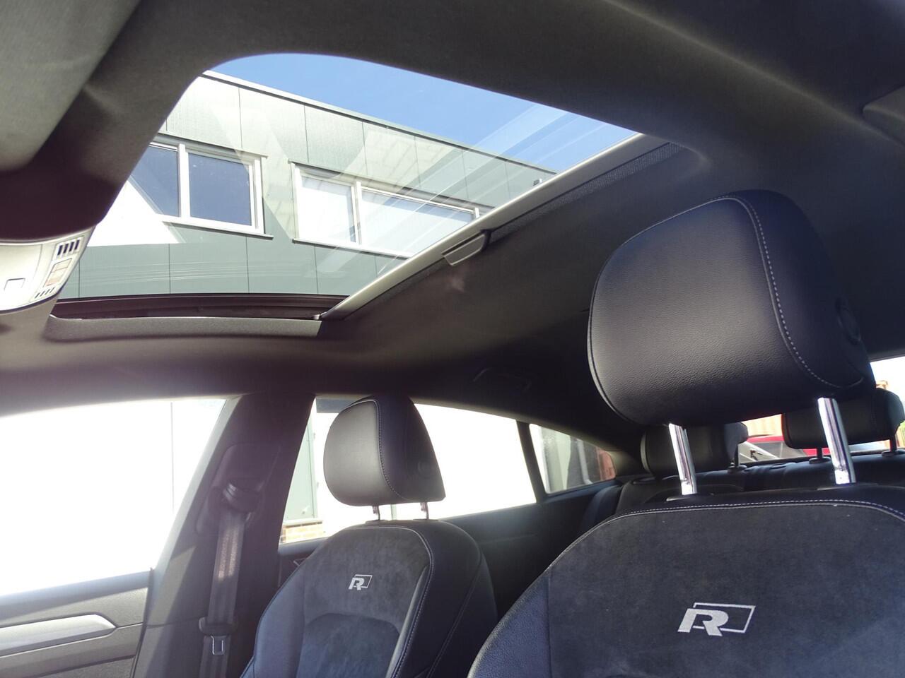 Volkswagen Arteon 2.0 TSI Business R Exclusive AUTOMAAT| R-LINE|PANORAMADAK|NAVIAGTIE|ACHTERUIT RIJ CAMERA|WIT PARELMOER|WEG KLAPBAAR TREKHAAK|LED PAKKET|STOELVERWARMING|