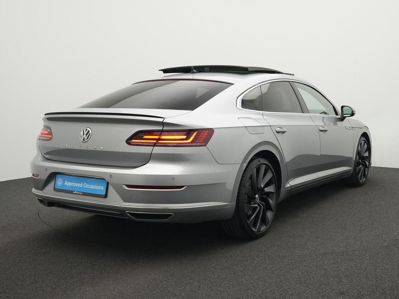Volkswagen Arteon 2.0 TSI 190 pk DSG Business R Exclusive / R-Line | Panoramadak | Leder | Geheugen-/massagestoel | Discover Pro | Adaptief onderstel | Dynaudio