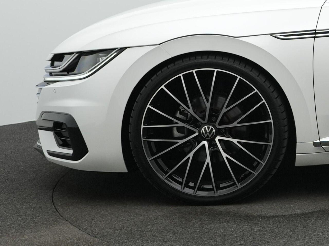 Volkswagen Arteon 1.5 TSI 150 pk DSG Business R / R-Line | Panoramadak | Leder/alcantara | Stoelverwarming | Adaptive Cruise