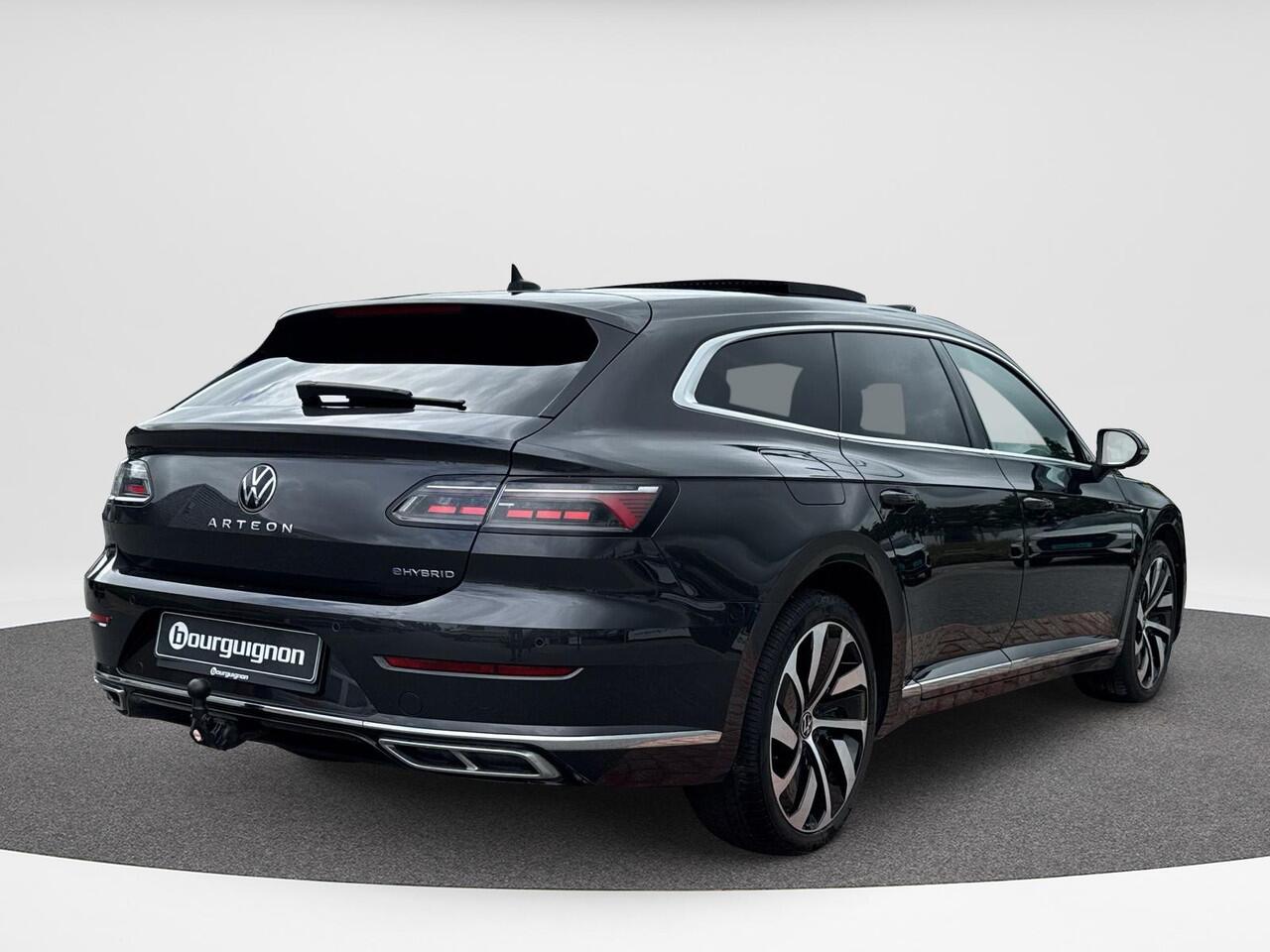 Volkswagen Arteon Shooting Brake 1.4 TSI eHybrid R-Line Business+ | Trekhaak | ACC | HUD | A. cam |
