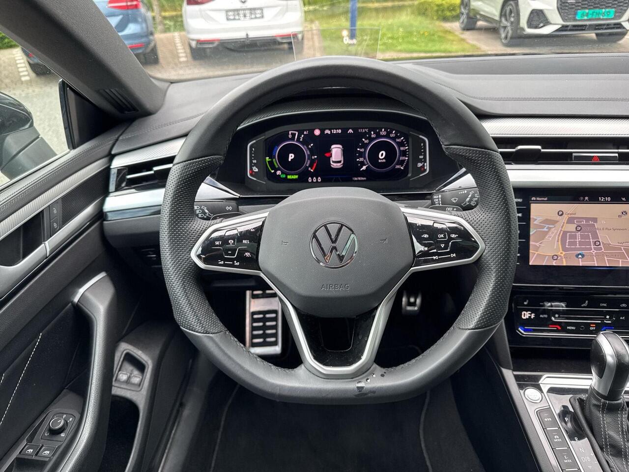 Volkswagen Arteon Shooting Brake 1.4 TSI eHybrid R-Line Business+ | Trekhaak | ACC | HUD | A. cam |