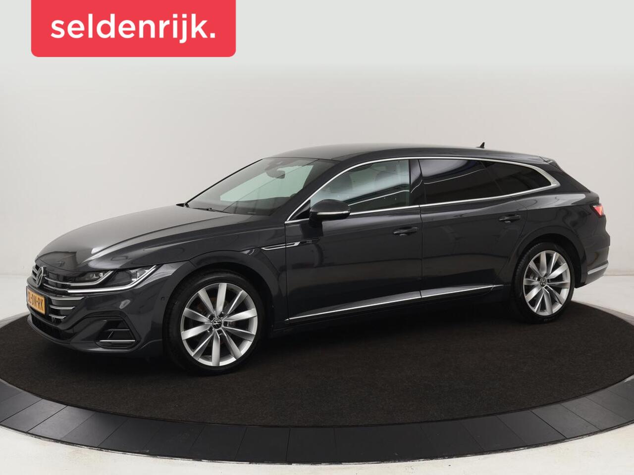 Volkswagen Arteon 1.4 eHybrid R Line | Trekhaak | Leder/Alcantara | Massage | Camera | Adaptive cruise | Achterbankverwarming | Virtual Cockpit | Matrix LED | Carplay | Navigatie | PHEV | Plug In