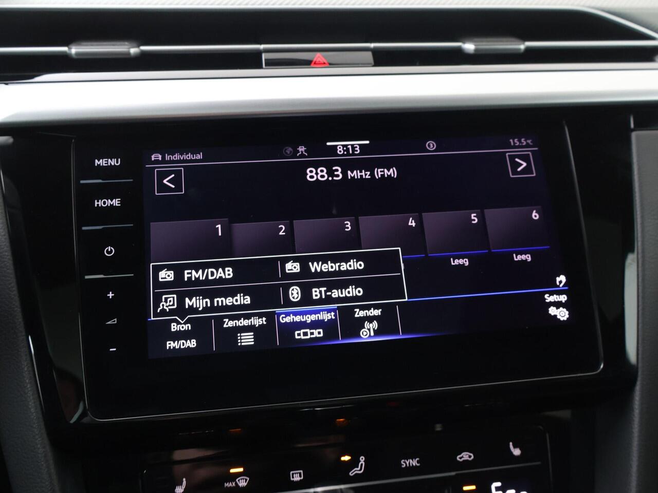 Volkswagen Arteon Shooting Brake 1.4 TSI eHybrid R-Line Business+ | 218 PK | SoH 86% | Automaat | Multifunctioneel stuurwiel | Stoelverwarming | Panoramadak | Inklapbare trekhaak |