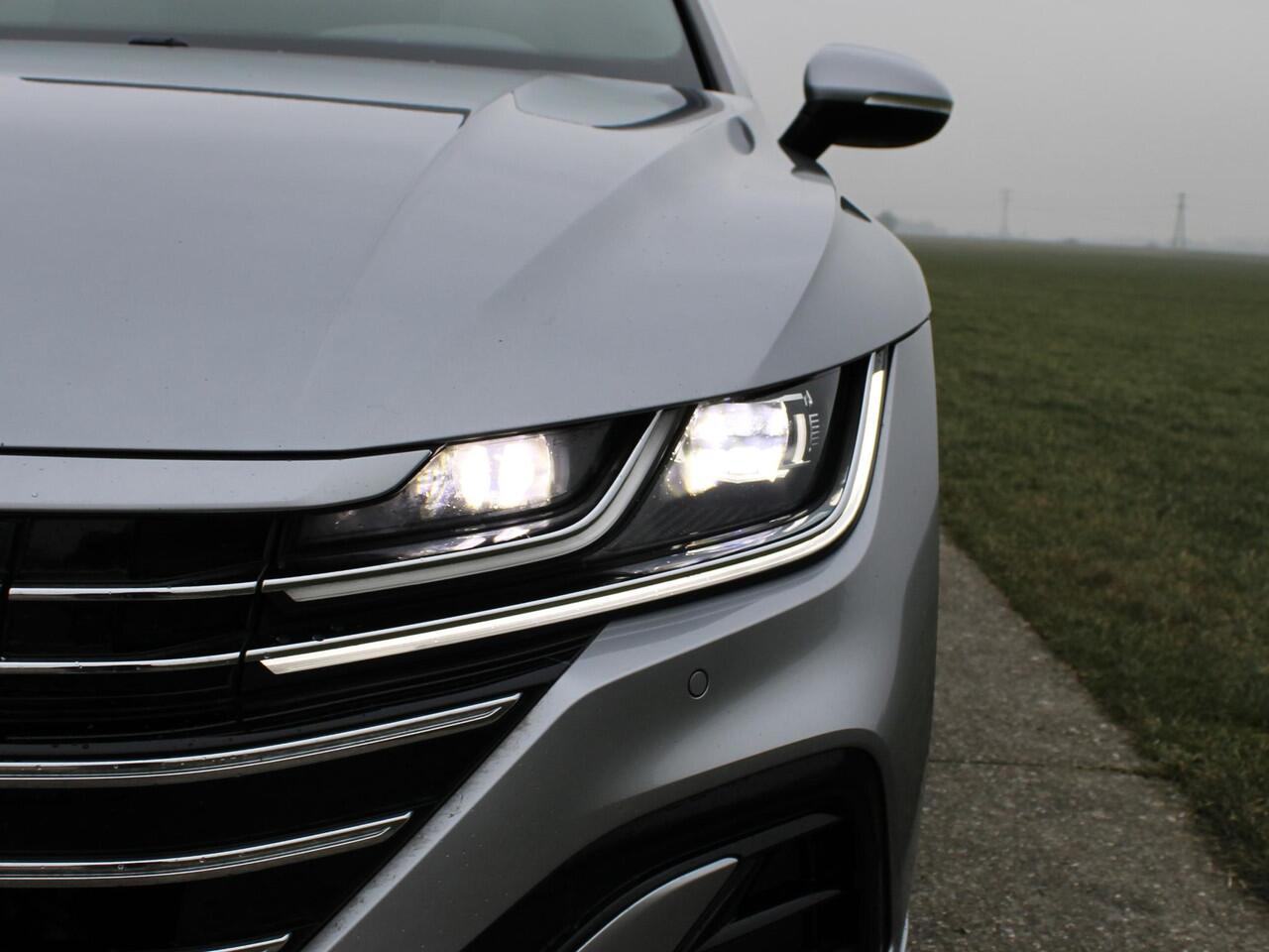 Volkswagen Arteon Shooting Brake 1.4 TSI eHybrid R-Line Business+ Pano Matrix LED ACC 19"