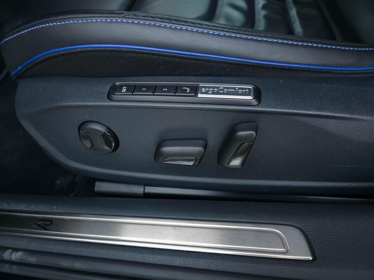 Volkswagen Arteon Shooting Brake R 2.0 TSI 320pk 4M | 20" | Pano | H/K | Topv. | Trekh. | HUD | Memo | Side | DCC |