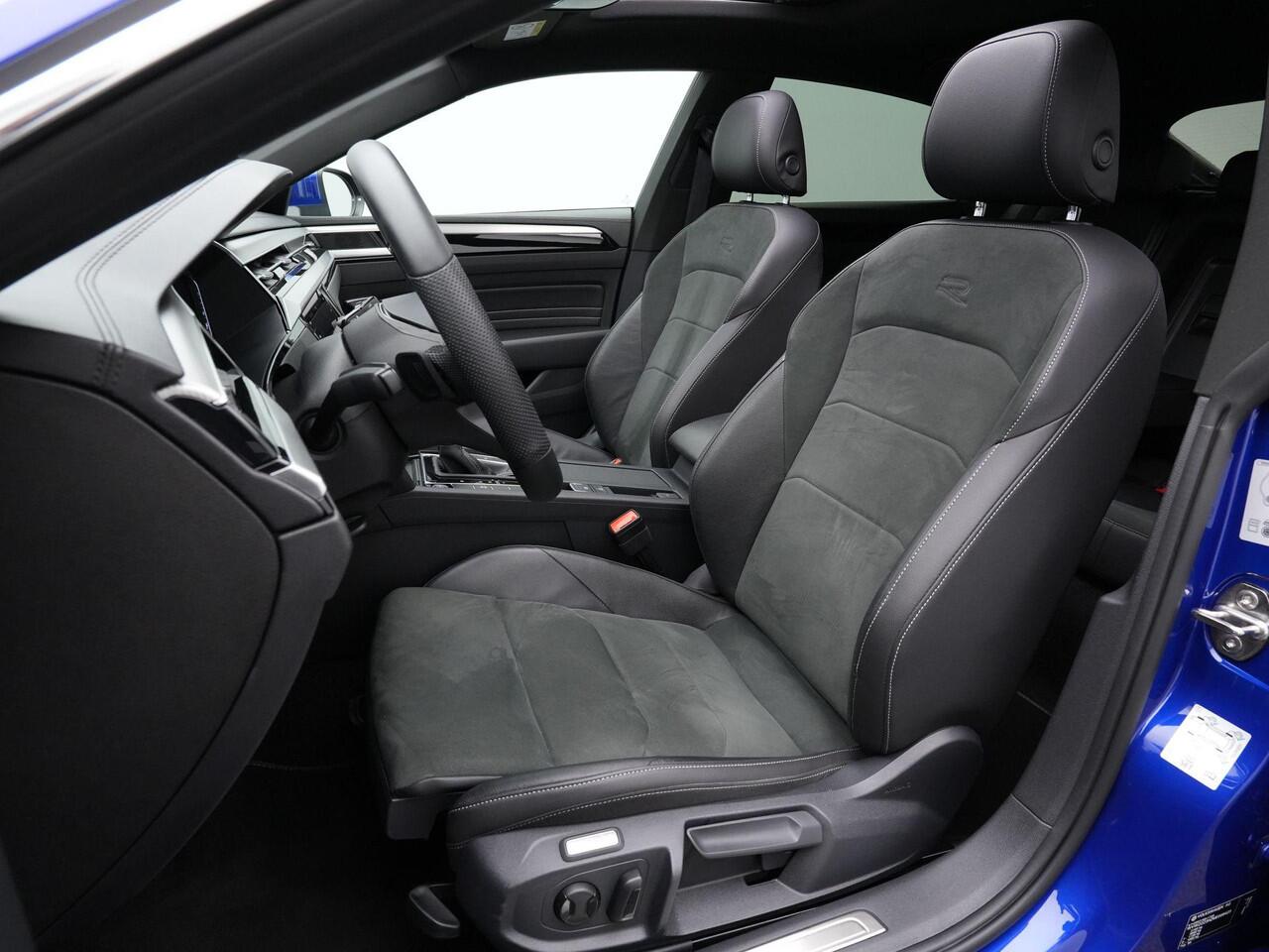 Volkswagen Arteon 2.0 TSI 190 pk DSG R-Line Business+ | Panoramadak | Trekhaak | Leder/alcantara | Stuur-/achterbankverwarming