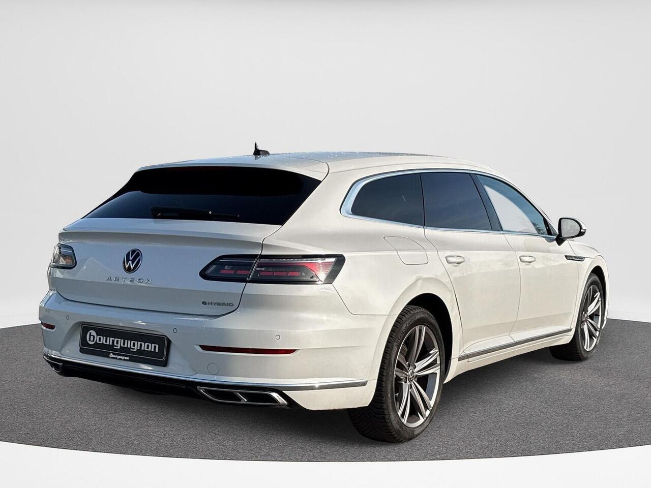 Volkswagen Arteon Shooting Brake 1.4 TSI eHybrid R-Line | Trekhaak | Leder | A-Camera | SOH 96% |