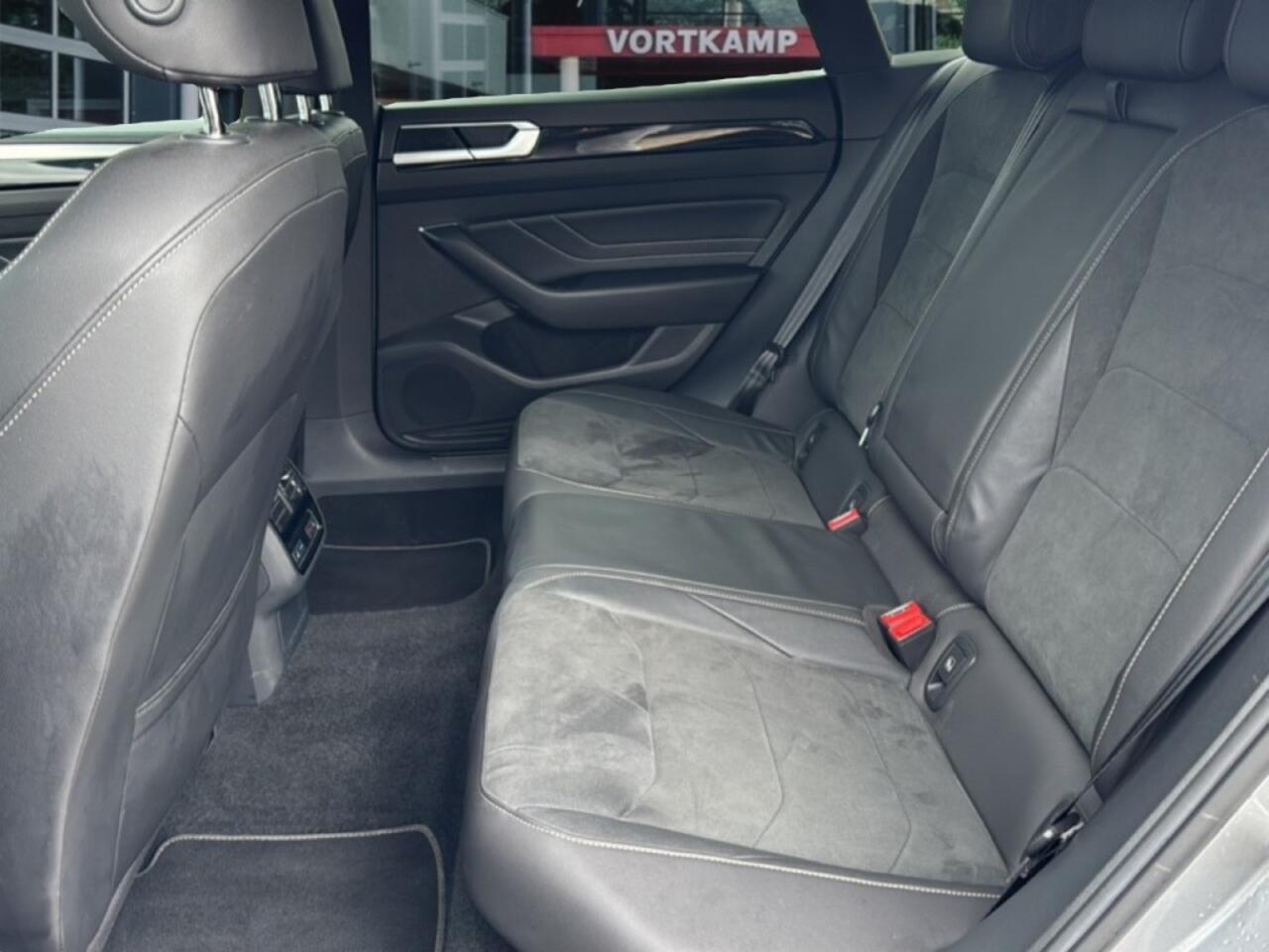 Volkswagen Arteon 1.4 TSI DSG R-LINE BUSINESS+ TREKHAAK/ELEKKLEP/360CAM/ACC/STOELVERW