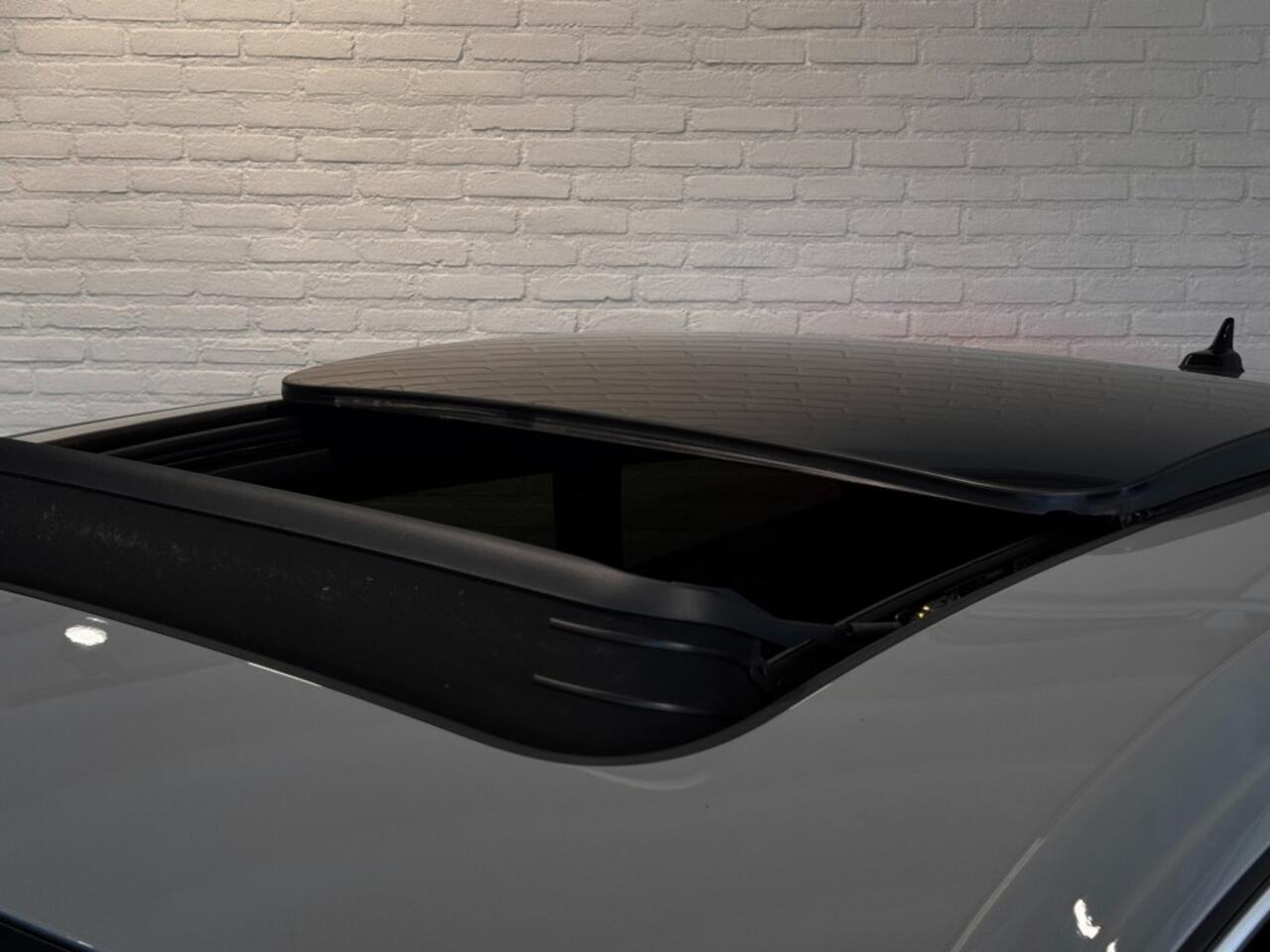 Volkswagen Arteon R 2.0 TSI 4MOTION 320pk DSG7 Pano 360 camera Leder Harman 20''