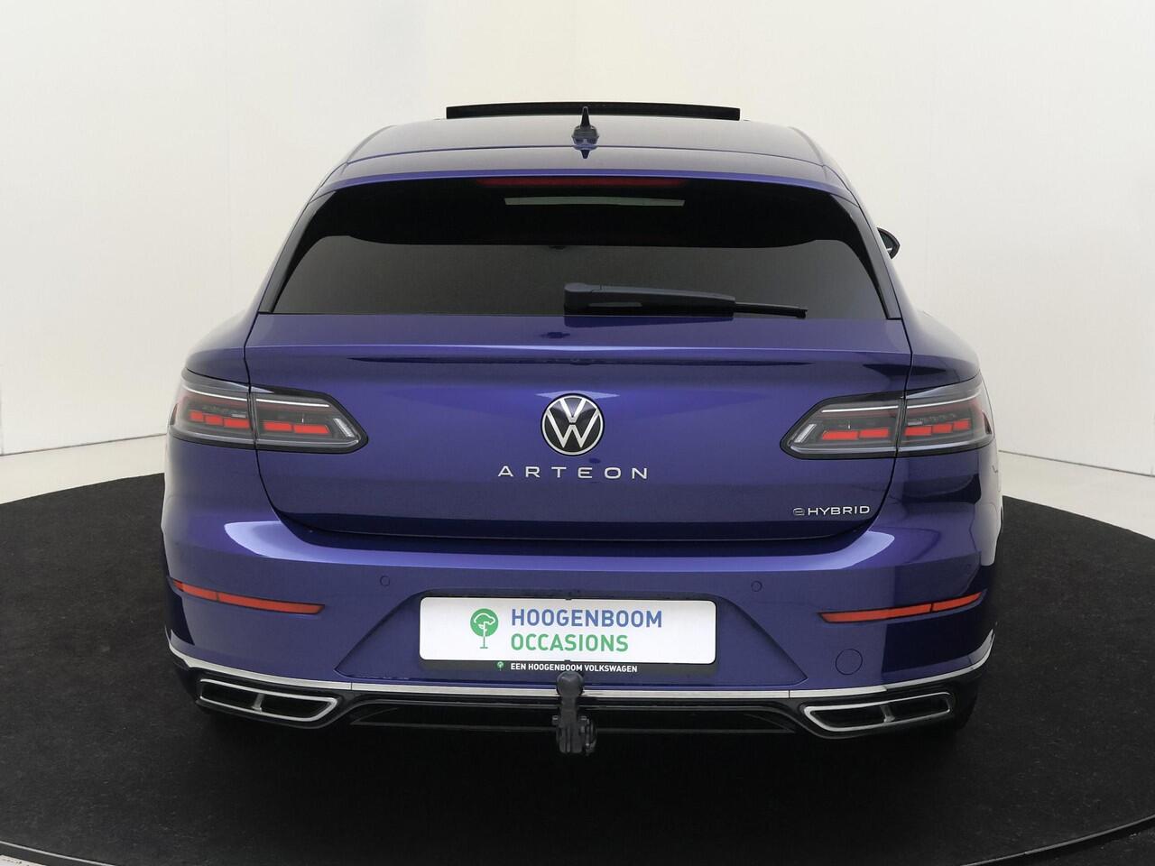 Volkswagen Arteon Shooting Brake 1.4 TSI eHybrid R-Line Business | SoH 92% | Panoramadak | Trekhaak | Standkachel | Adaptieve demping systeem | 360 camera | 3-zone airco | Dodehoek detectie | Keyless | Adaptieve cruise control |