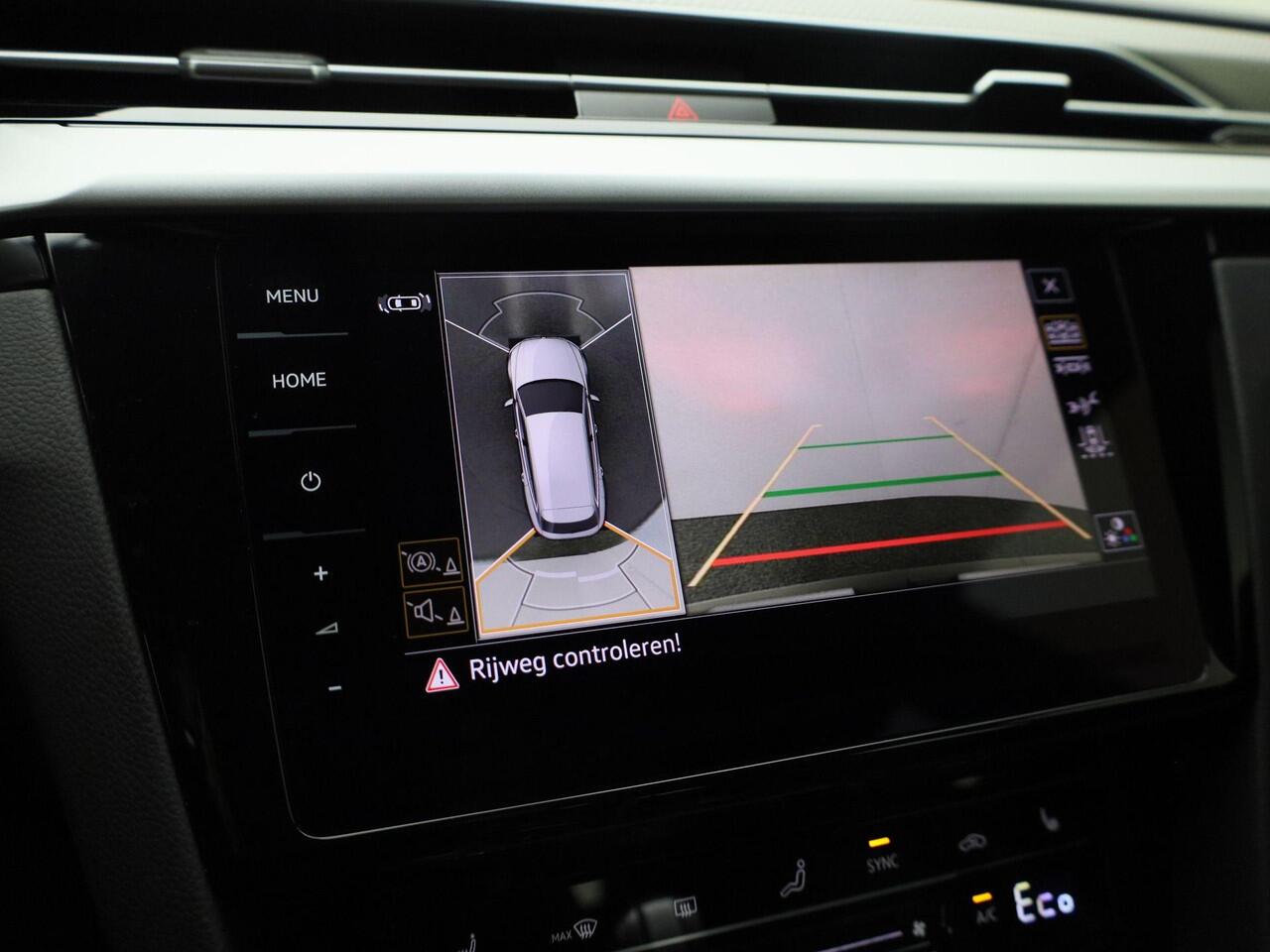 Volkswagen Arteon Shooting Brake 1.4TSIeHybrid 160kW/218PK R-Line DSG · Panoramadak · Leder · 360°Camera + Parkeersensoren