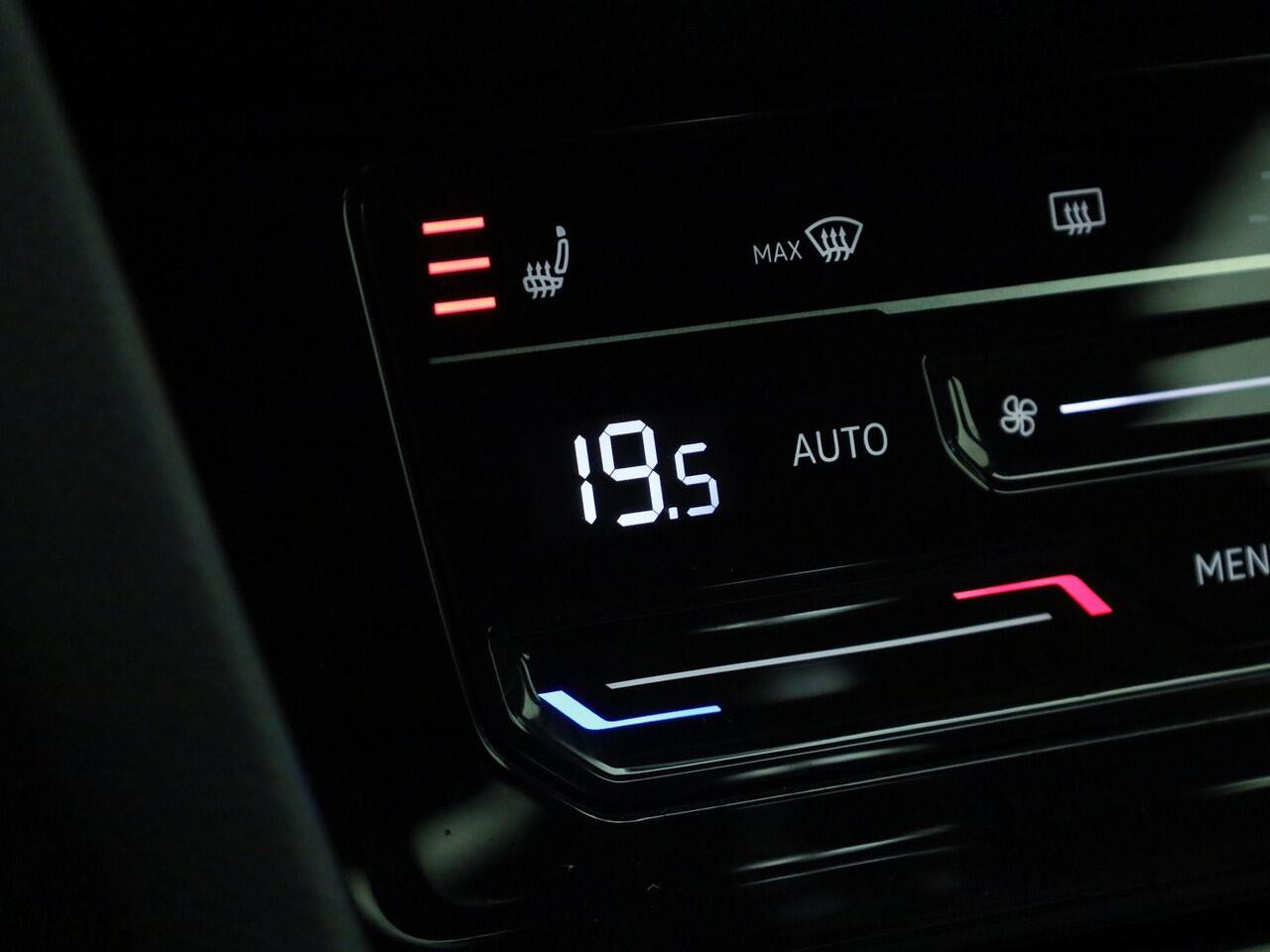 Volkswagen Arteon Shooting Brake 1.4TSIeHybrid 160kW/218PK R-Line DSG · Panoramadak · Leder · 360°Camera + Parkeersensoren