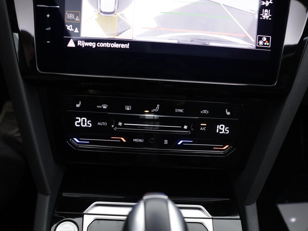 Volkswagen Arteon Shooting Break 1.4 TSI 218pk DSG eHybrid R-Line Business · Panoramadak · 360 Camera · Apple/Android Car Play · Stoel-& Stuurverwarming · 19'' Inch ·