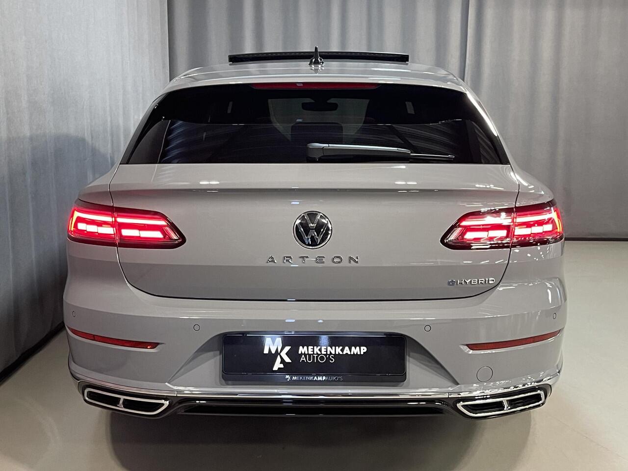 Volkswagen Arteon Shooting Brake 1.4 TSI eHybrid R-Line Business 19"/Panoramadak/Sportstoelen + leder + memory/Standkachel/Stoelverwarming/Elektrische klep/Dodehoek