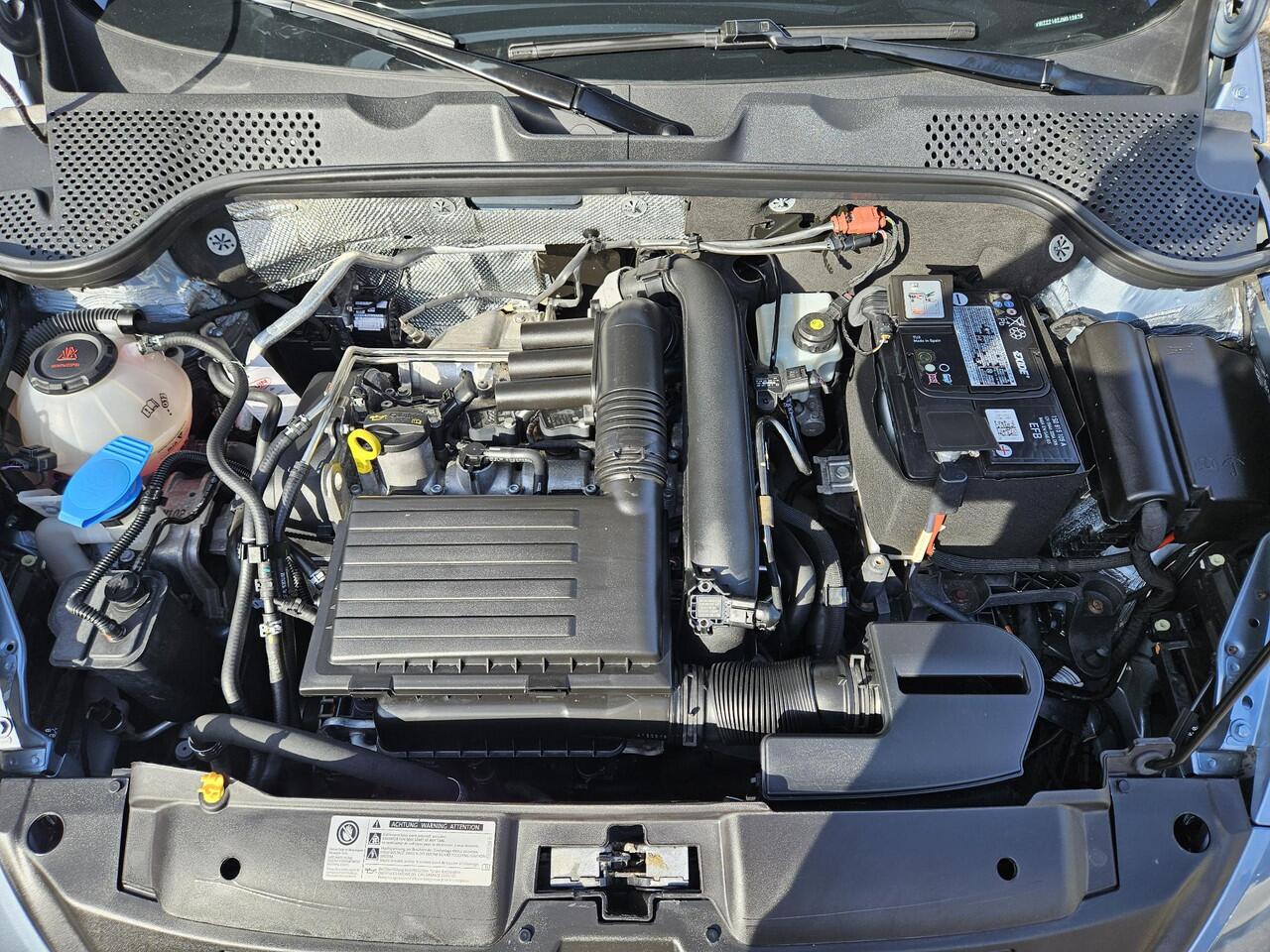 Volkswagen BEETLE (NEW) Cabriolet 1.2 TSI Exclusive Series /Apple Carplay/Cruise Contr./Climate Contr./Parkeersens.V+A+Cam/Stoelverw./Lendesteun/LMV/(MET GARANTIE*)