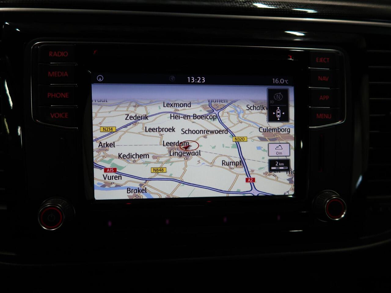 Volkswagen BEETLE (NEW) Cabriolet 1.2 TSI Sound 2018 Camera Navigatie App Connect Stoelverwarming Airco-ECC Windscherm Boekjes 17 inch Sportvelgen PDC Bluetooth Cruisecontrol