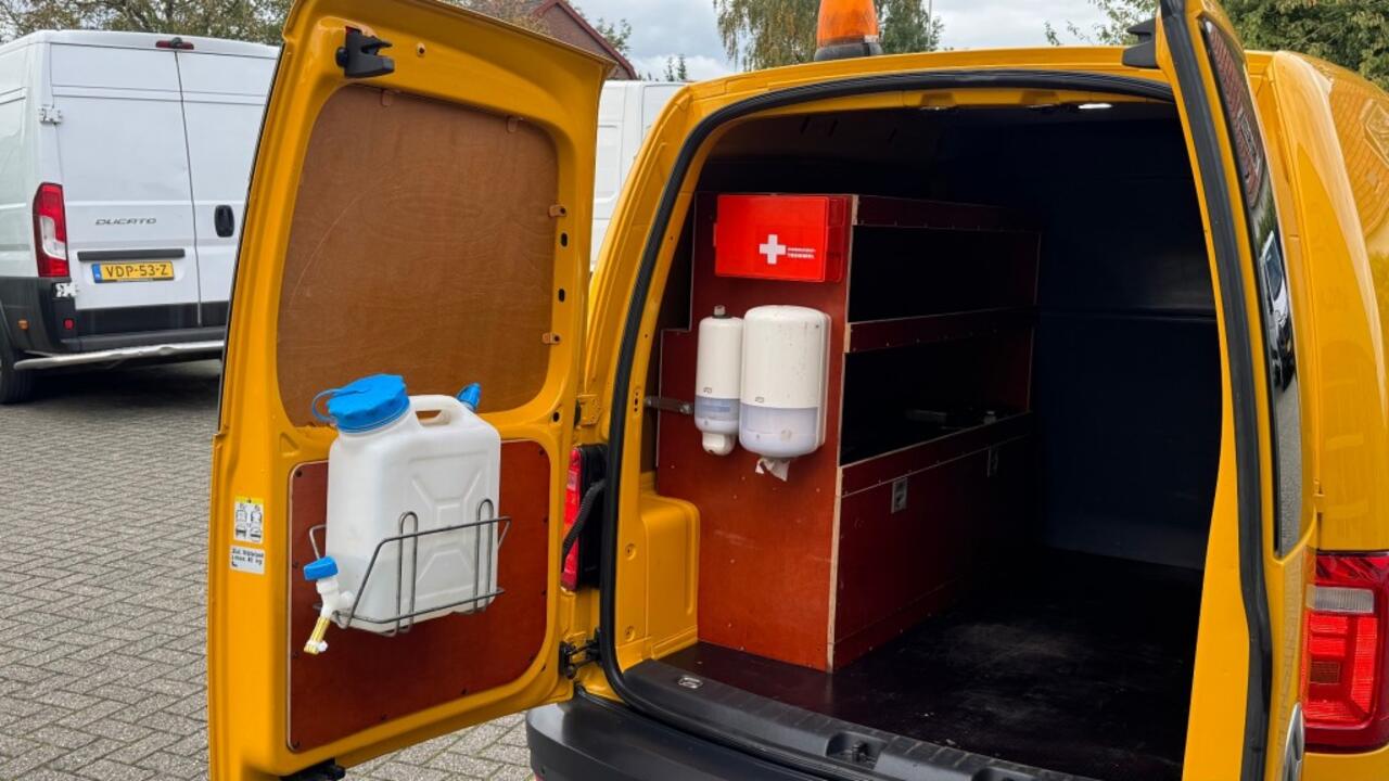 Volkswagen CADDY 2.0 TDI 55KW 75PK EURO 6 AIRCO/ CRUISE CONTROL/ TREKHAAK/ 100% DEALERONDERHOUDEN