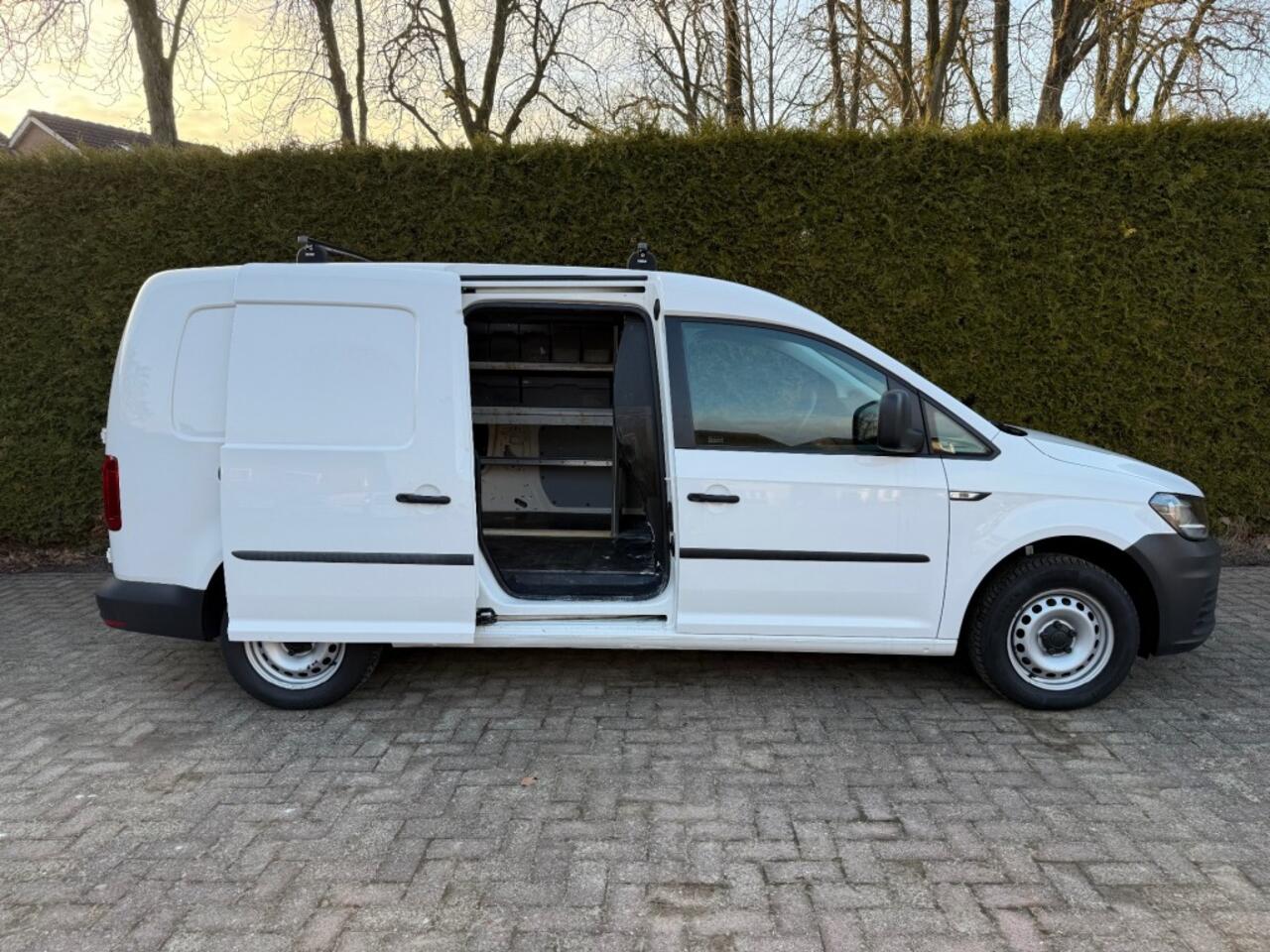 Volkswagen CADDY Maxi 2.0 TDI L2H1 / Nieuwe APK / Cruise / Airco / Trekhaak
