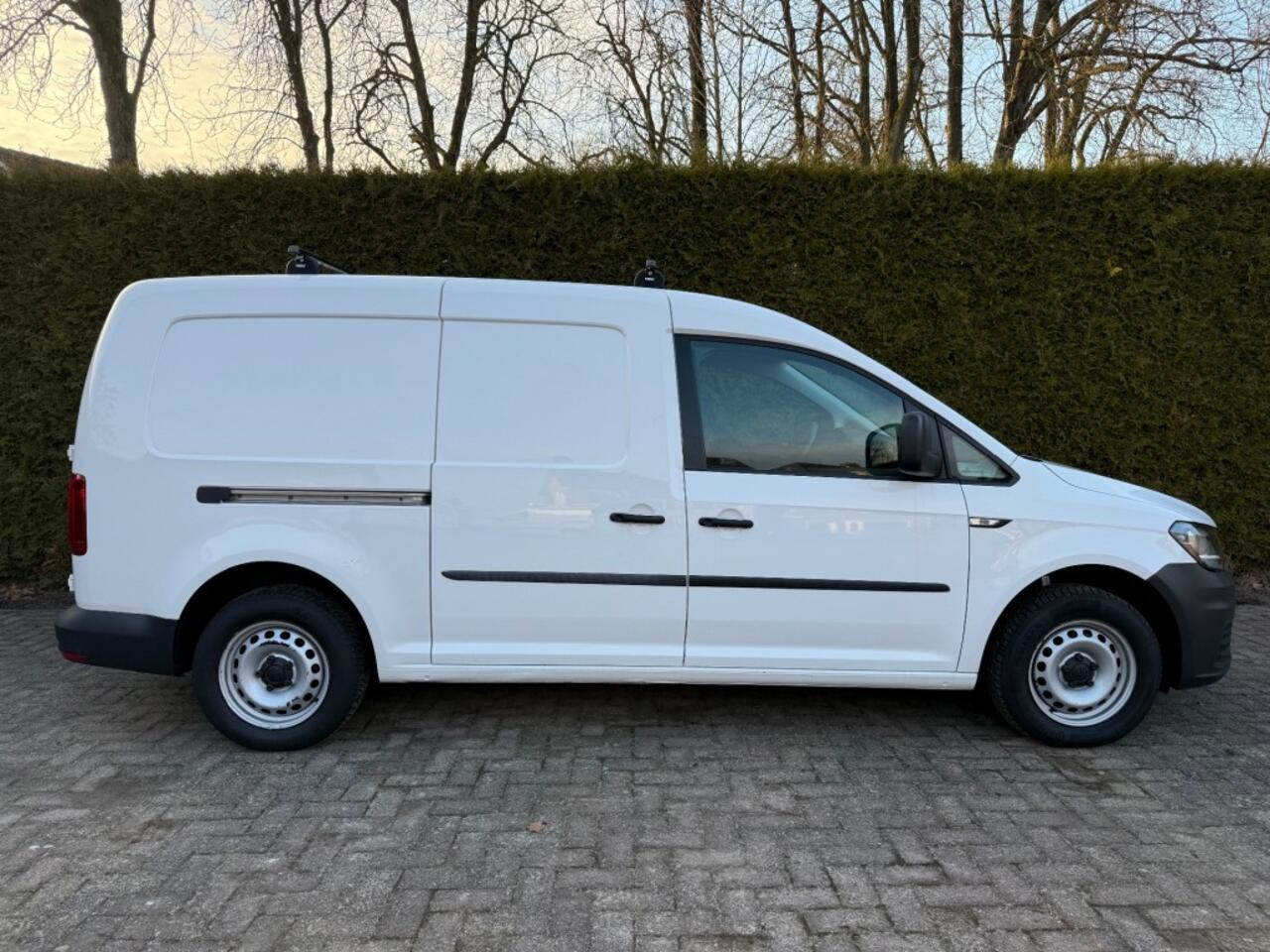 Volkswagen CADDY Maxi 2.0 TDI L2H1 / Nieuwe APK / Cruise / Airco / Trekhaak