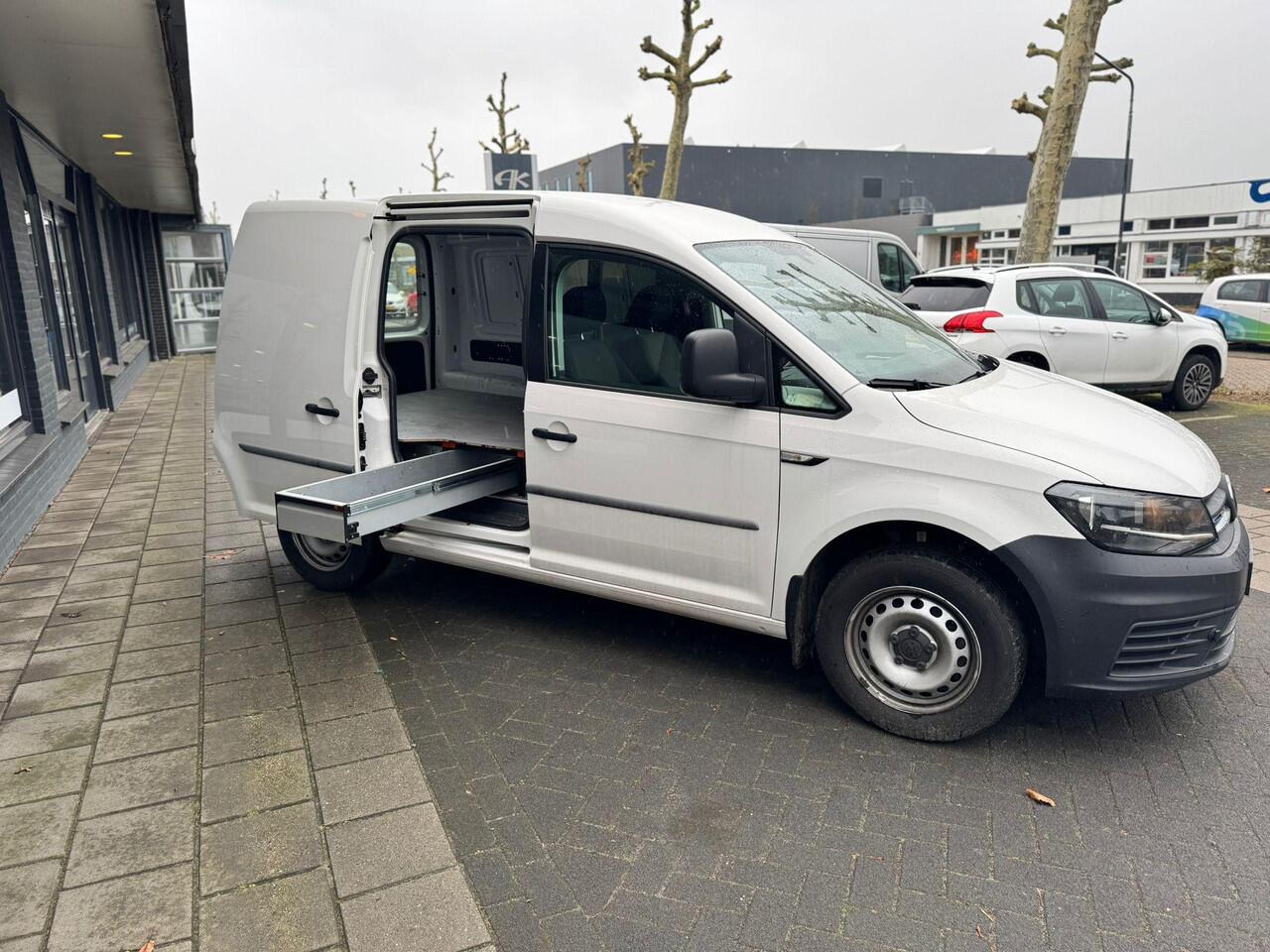 Volkswagen CADDY 1.4 TGI L1H1 EcoFuel Highline DSG, lage kilometerstand en Nieuwstaat!!