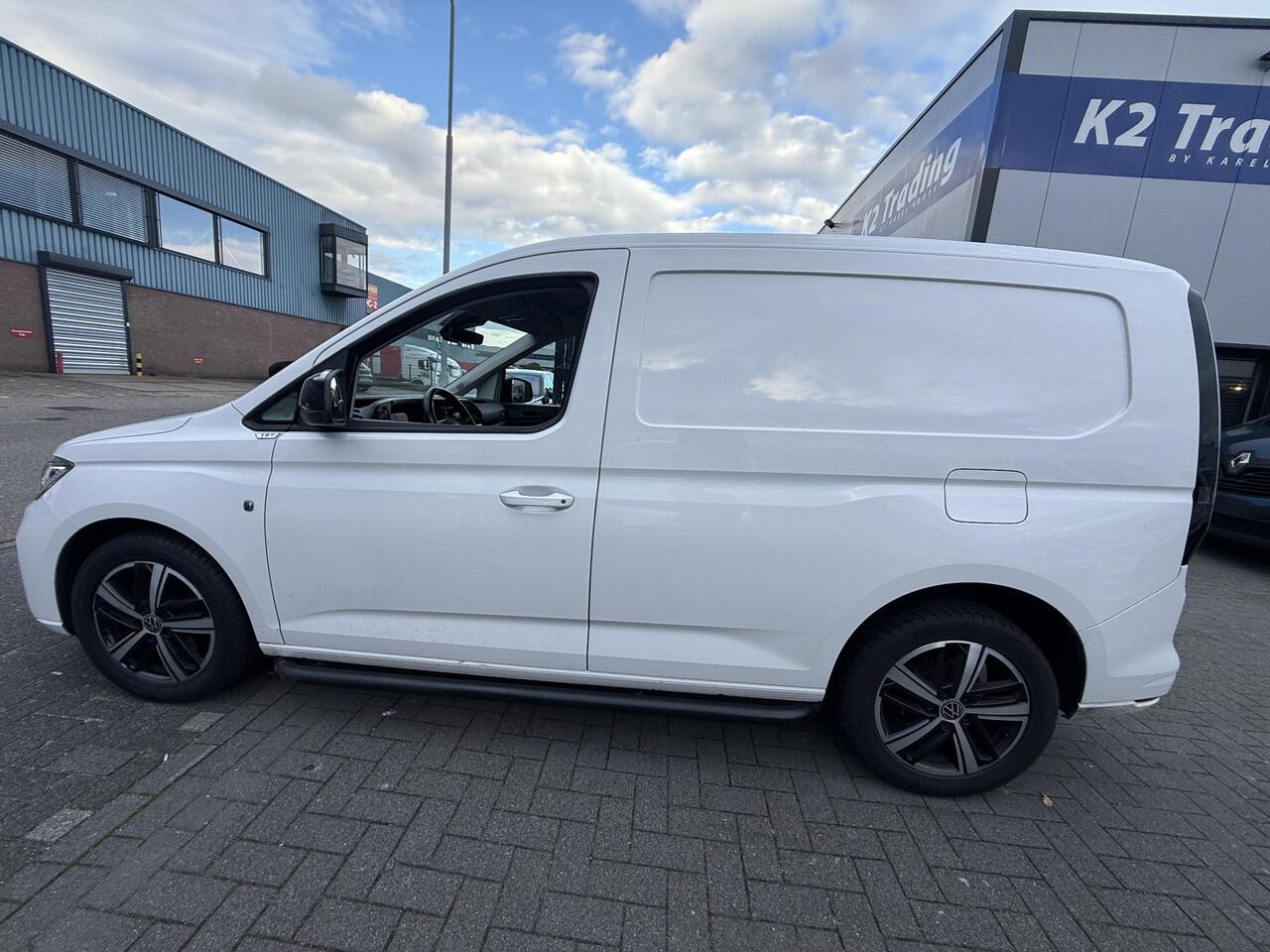 Volkswagen CADDY Cargo 2.0 TDI 1st Edition DSG AUTOMAAT LEDEREN BEKLEDING, LED KOPLAMPEN CARPLAY