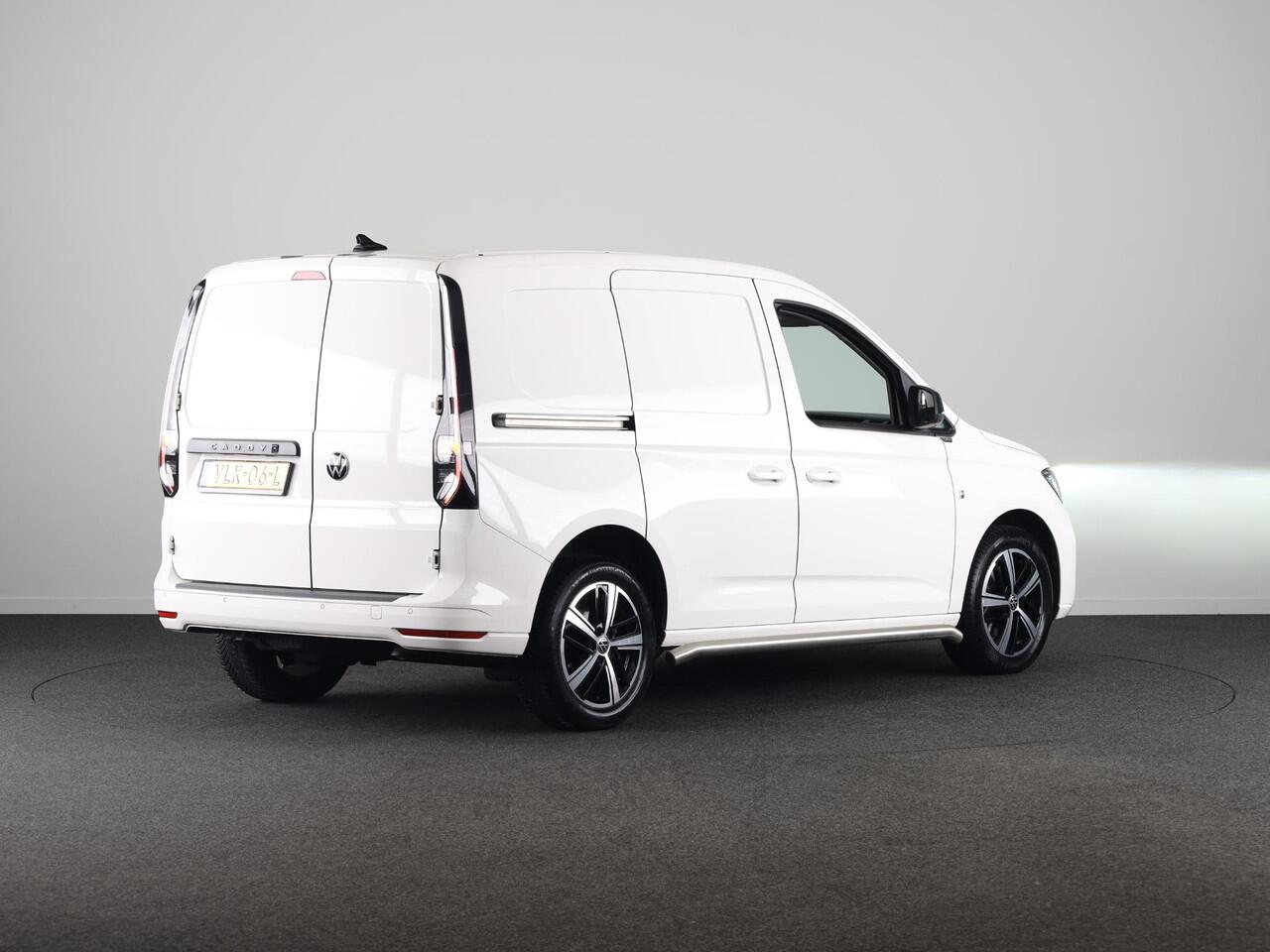 Volkswagen CADDY Cargo 2.0 TDI 1st Edition 122 pk Automaat (DSG) | Navigatie | Parkeersensoren achter | Achteruitrijcamera | Adaptieve cruise control | LED koplampen |