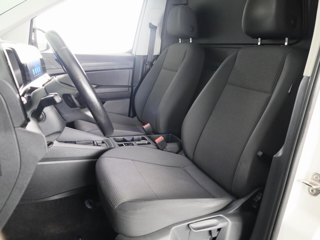 Volkswagen CADDY Cargo 2.0 TDI 1st Edition 122 pk Automaat (DSG) | Navigatie | Parkeersensoren achter | Achteruitrijcamera | Adaptieve cruise control | LED koplampen |