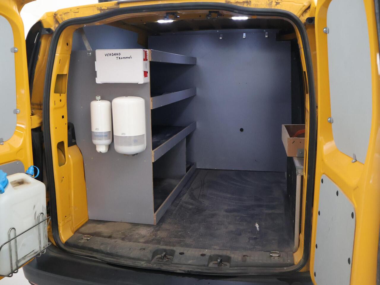 Volkswagen CADDY Cargo 2.0 TDI TREND + TREKHAAK | CRUISE | BLUETOOTH | KAST | AIRCO | PARKEERSENSOREN