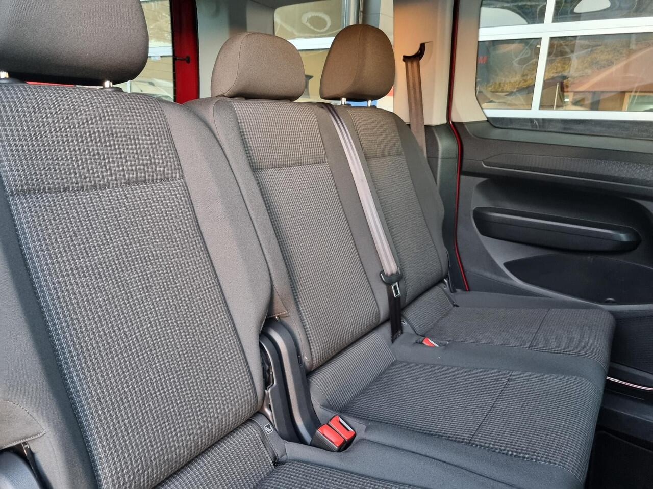 Volkswagen CADDY Life 1.5 TSI DSG AUTOMAAT NAVI / CAMERA / APP CONNECT / PDC / ECC