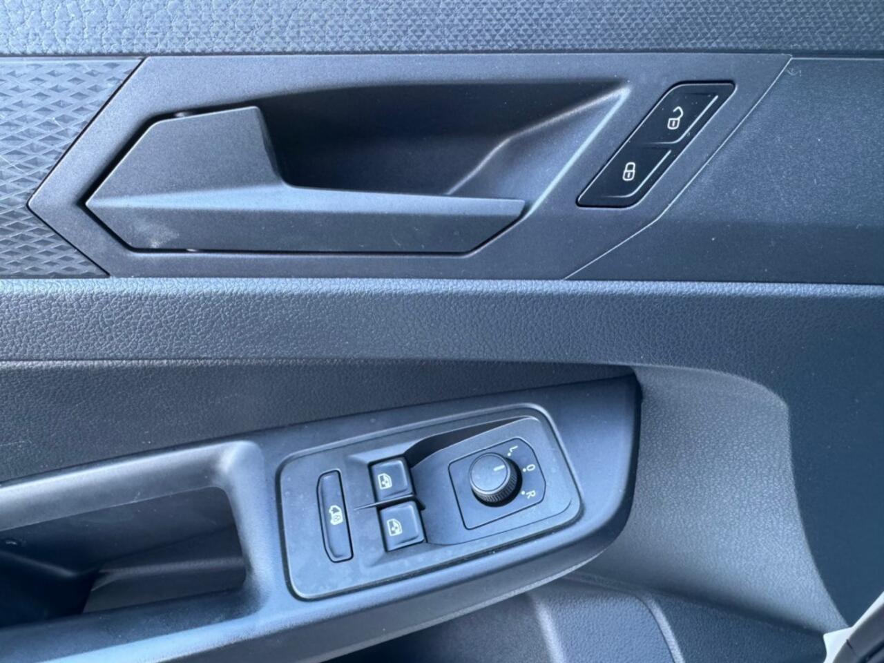 Volkswagen CADDY 2.0 TDI Airco, Navi, Schuifdeur, Licht- en zichtpakket