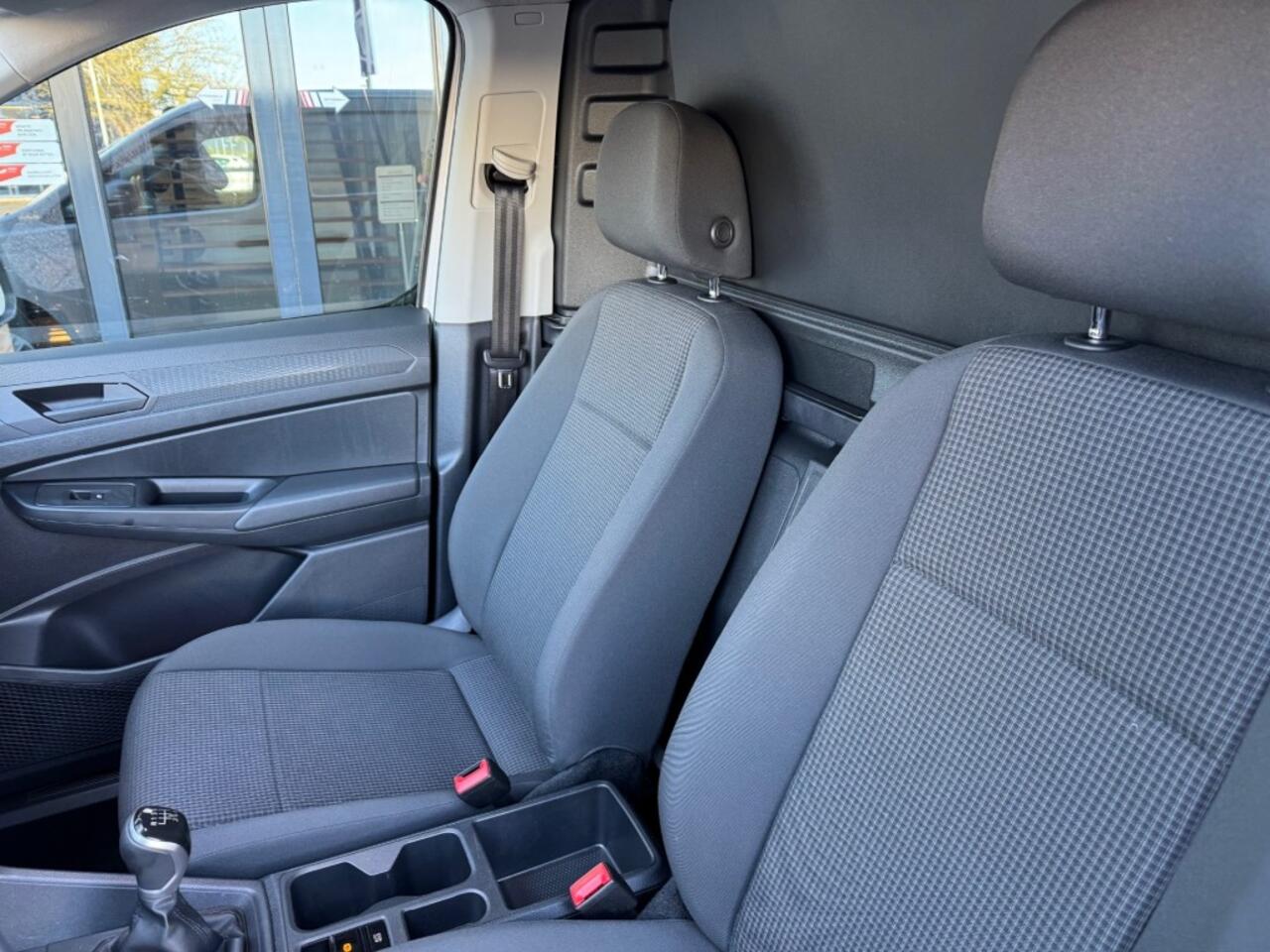 Volkswagen CADDY 2.0 TDI Airco, Navi, Schuifdeur, Licht- en zichtpakket