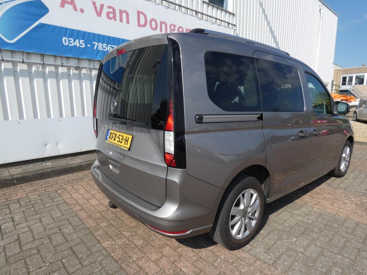 Volkswagen CADDY 1.5 TSI 5P,Clima,Cruise,Navi,Trhaak,Camera,Stoelverw